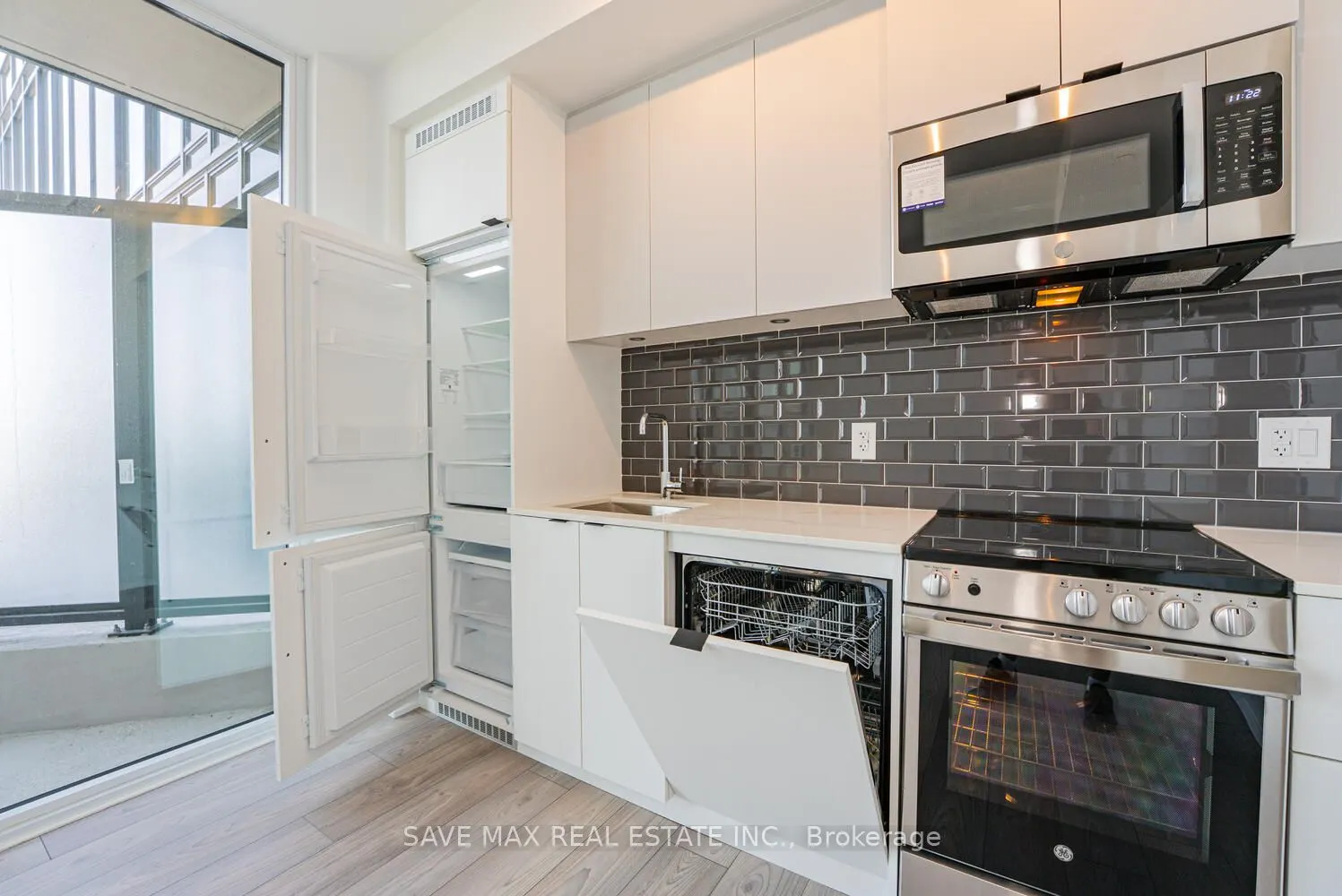 285 Dufferin Street, #1203