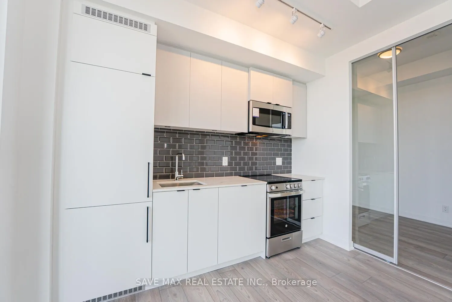 285 Dufferin Street, #1203