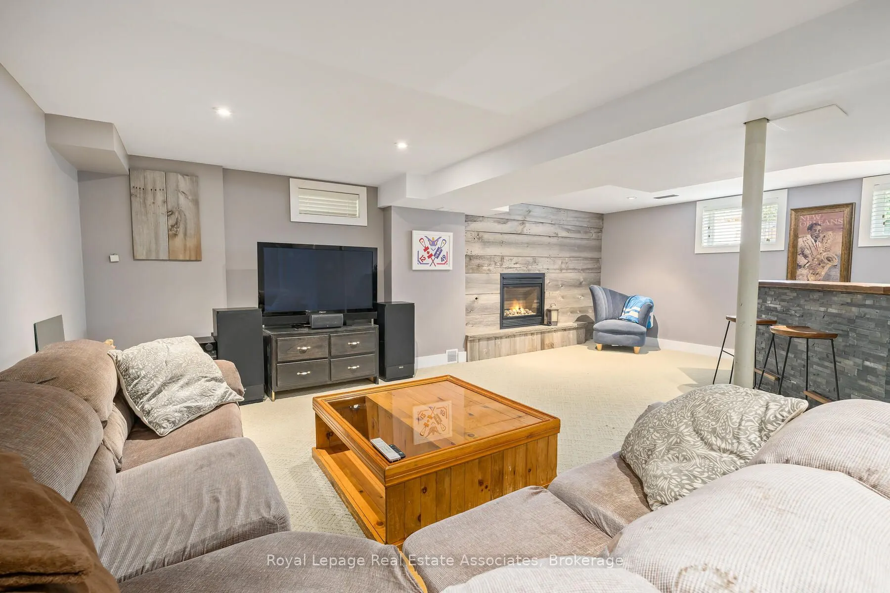 49 Lawlor Street