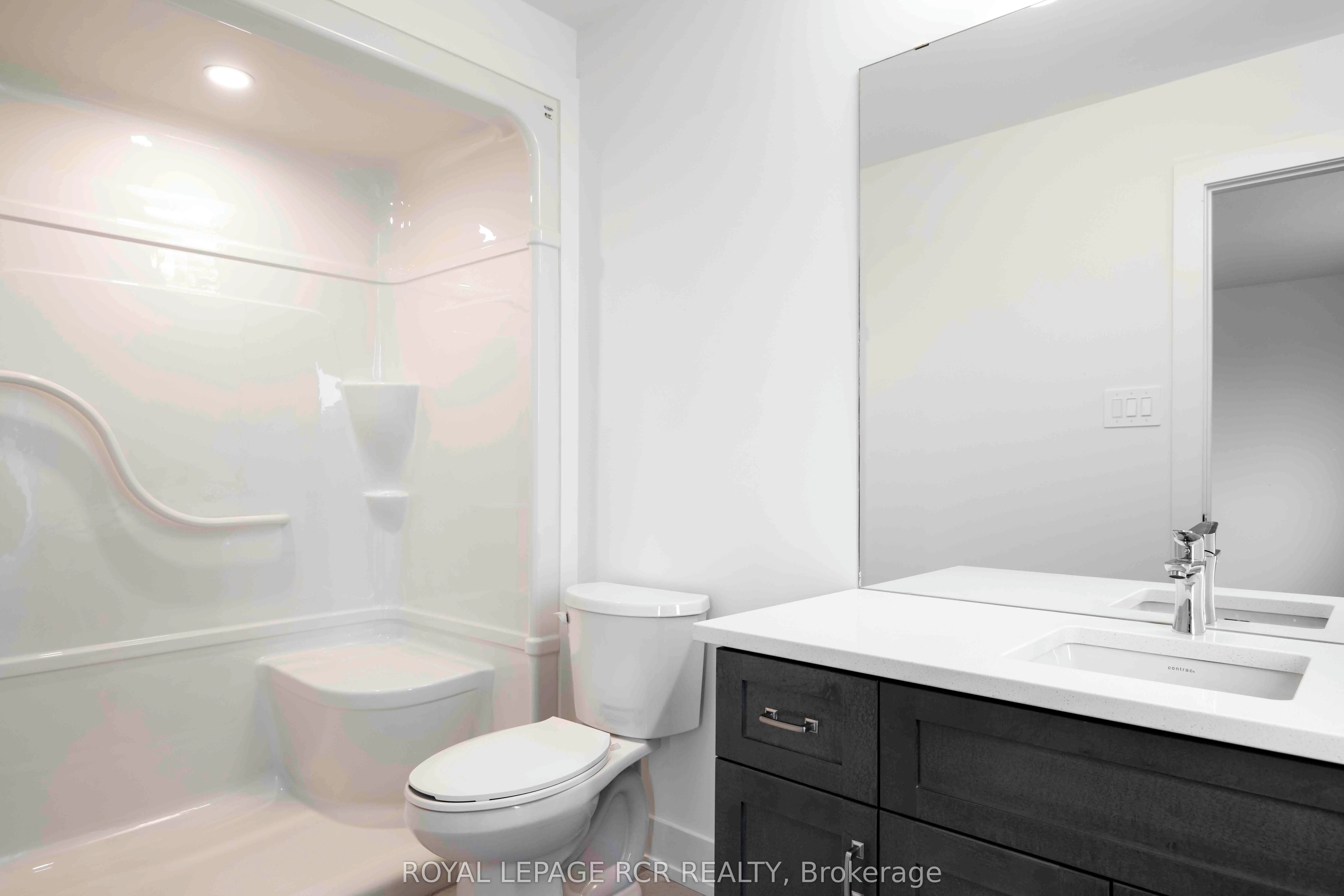 690 Broadway, #28