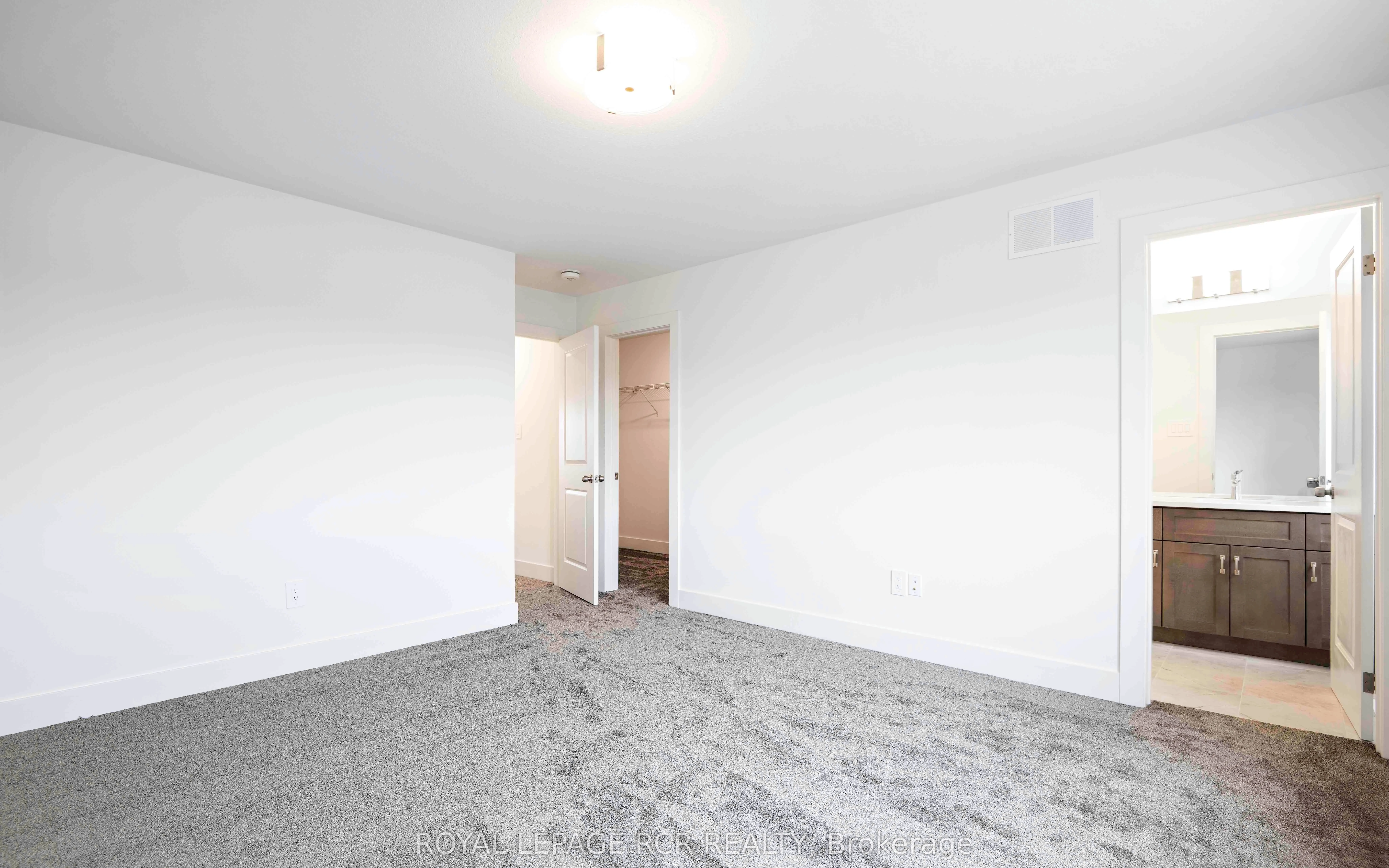 690 Broadway, #28