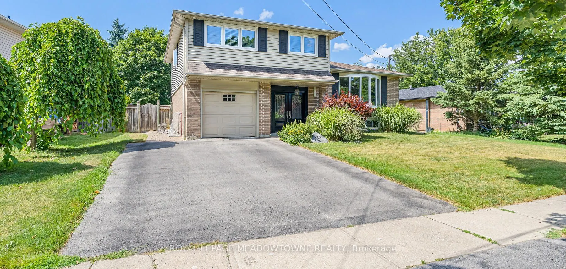 113 Irwin Crescent
