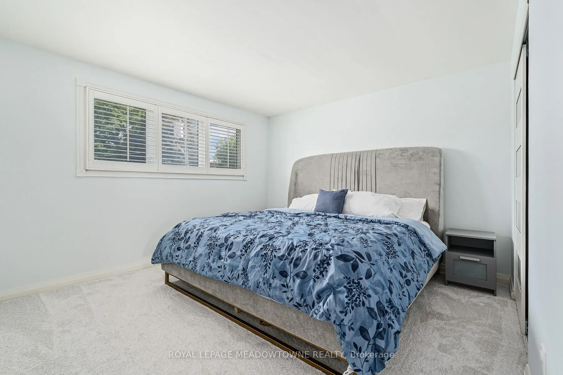 113 Irwin Crescent