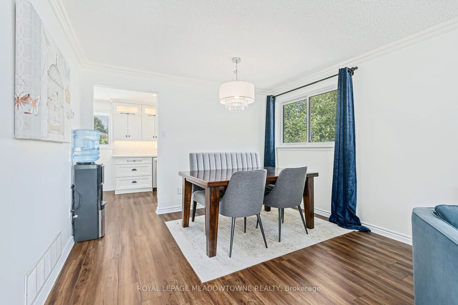 113 Irwin Crescent