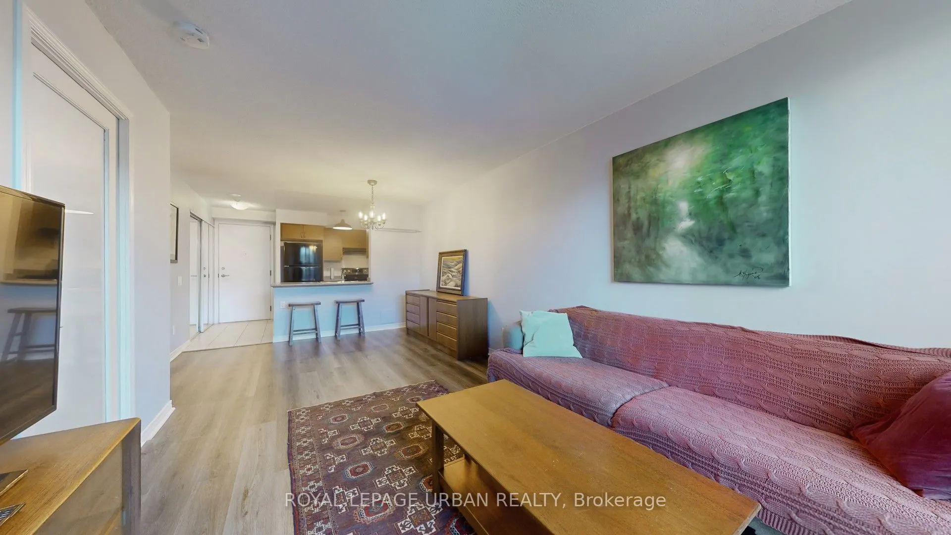 60 Heintzman Street, #428