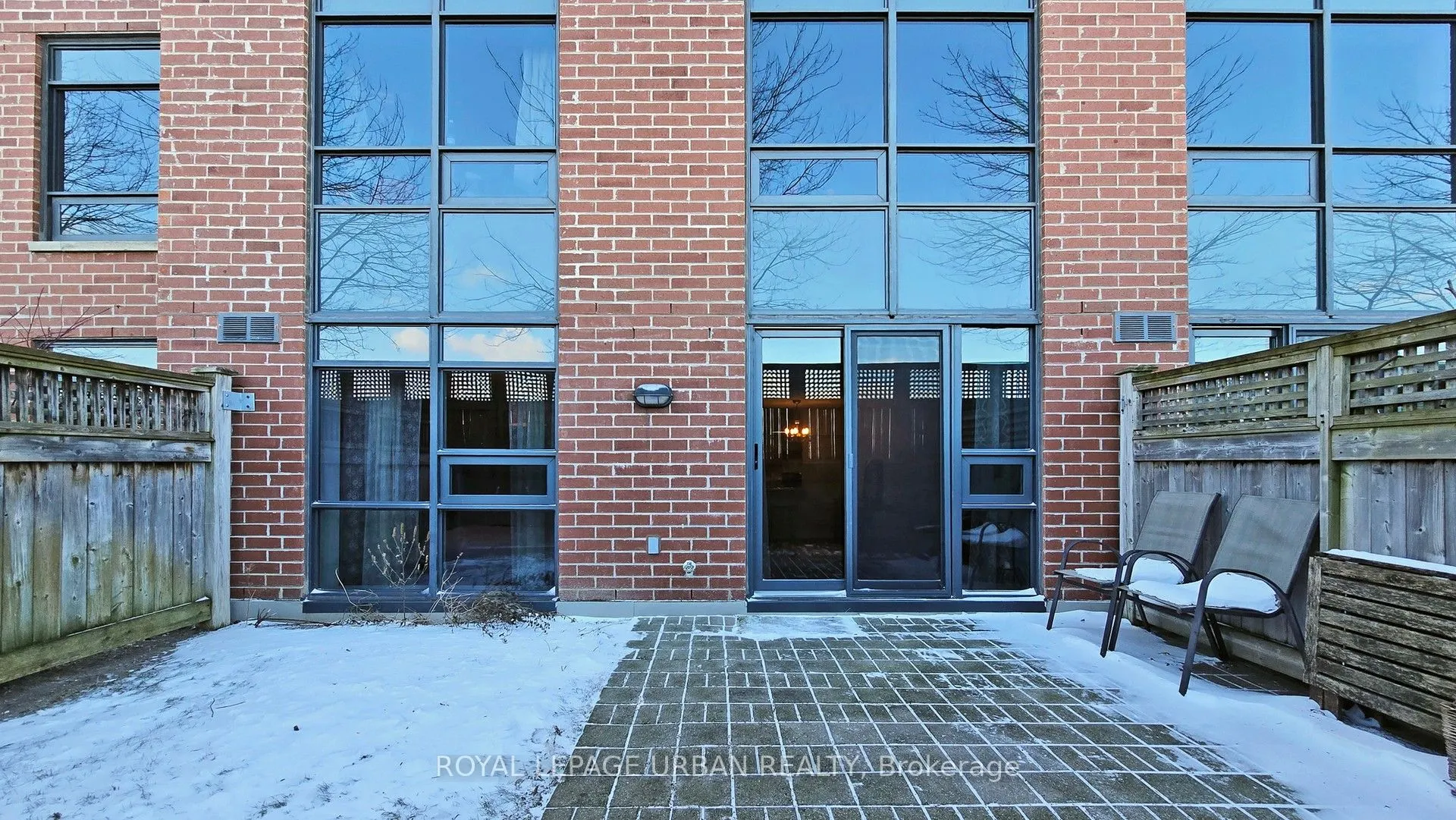 60 Heintzman Street, #428