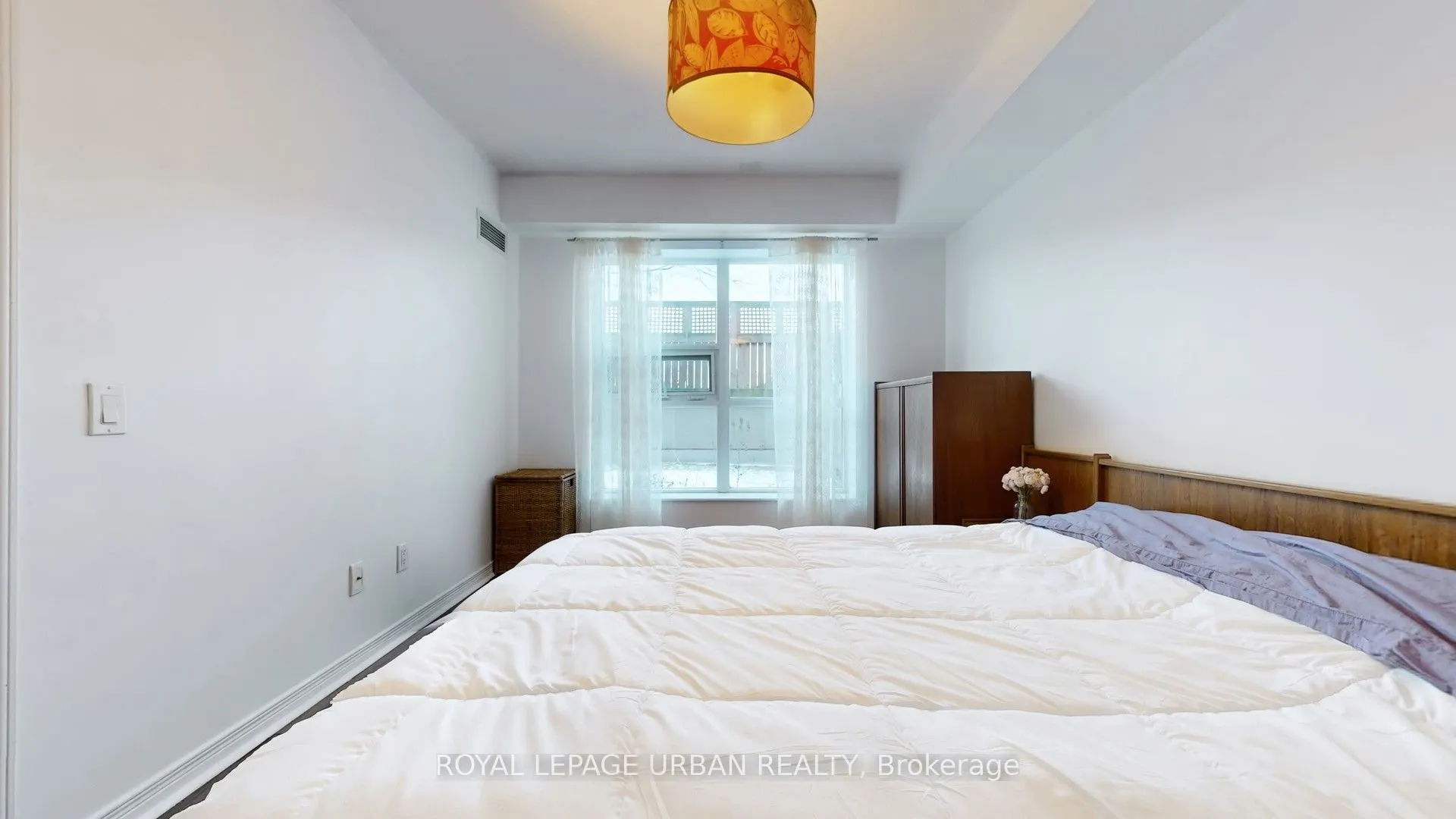 60 Heintzman Street, #428