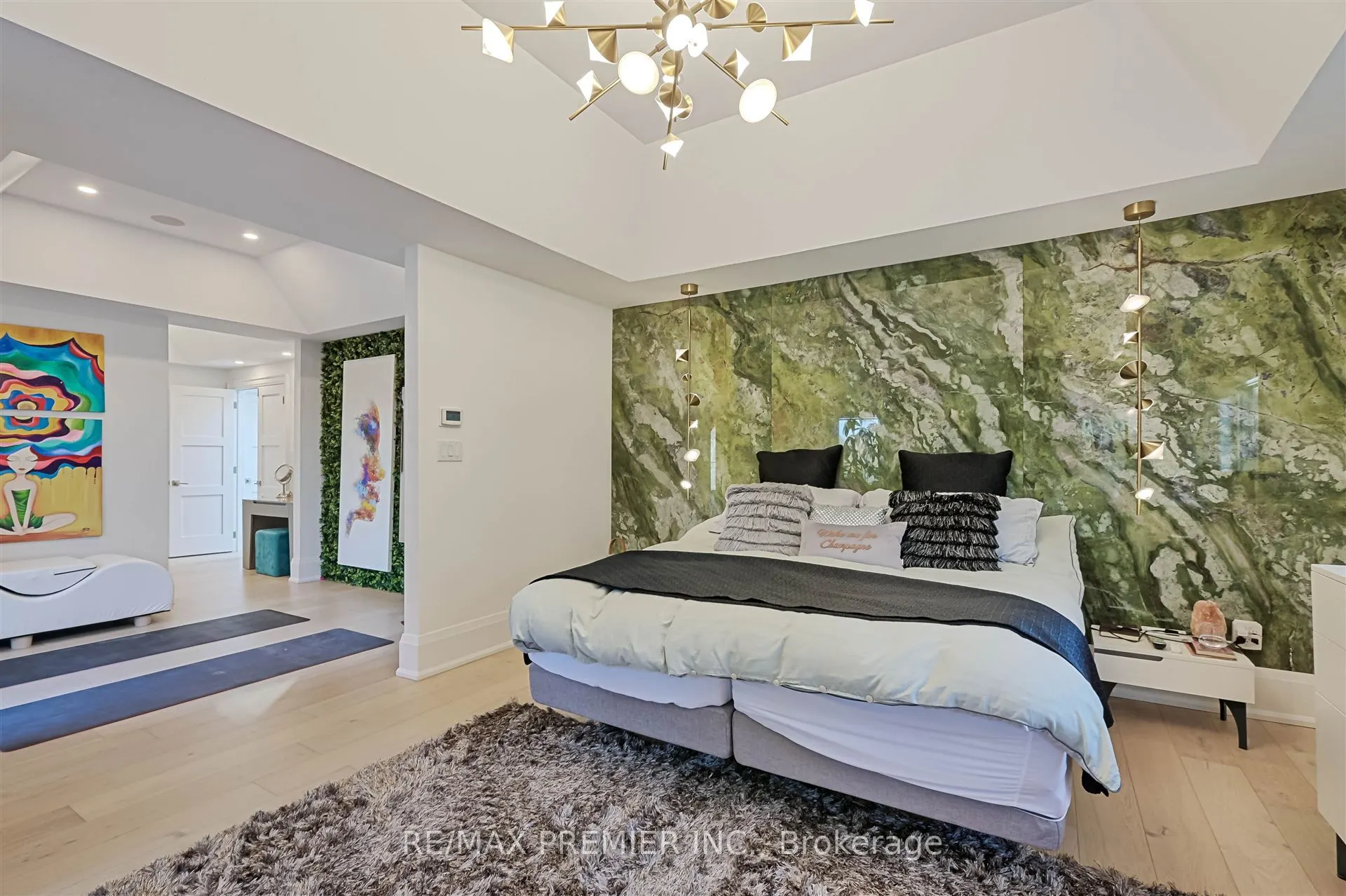 29 Joymar Drive