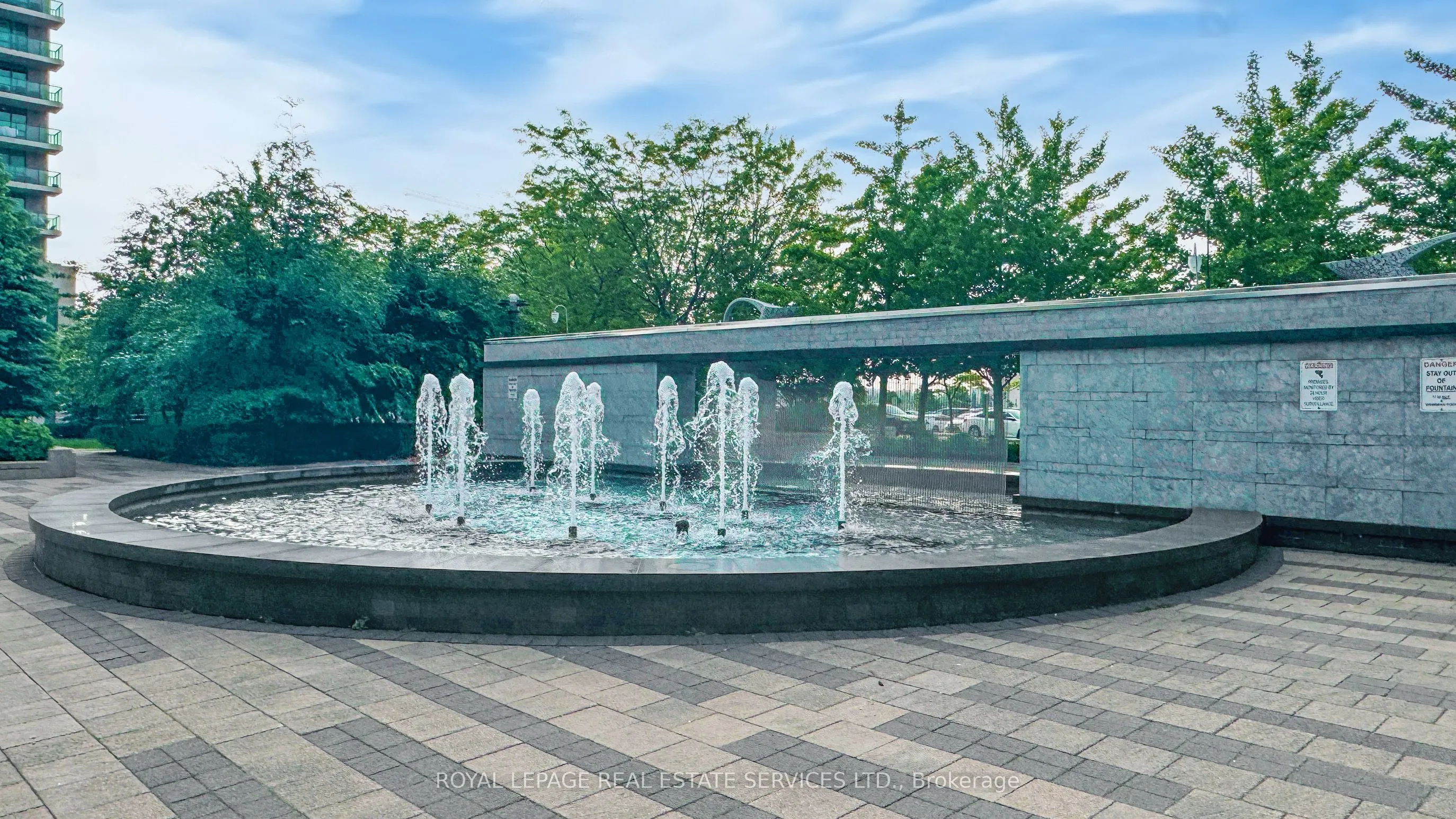 205 Sherway Gardens Road, #504