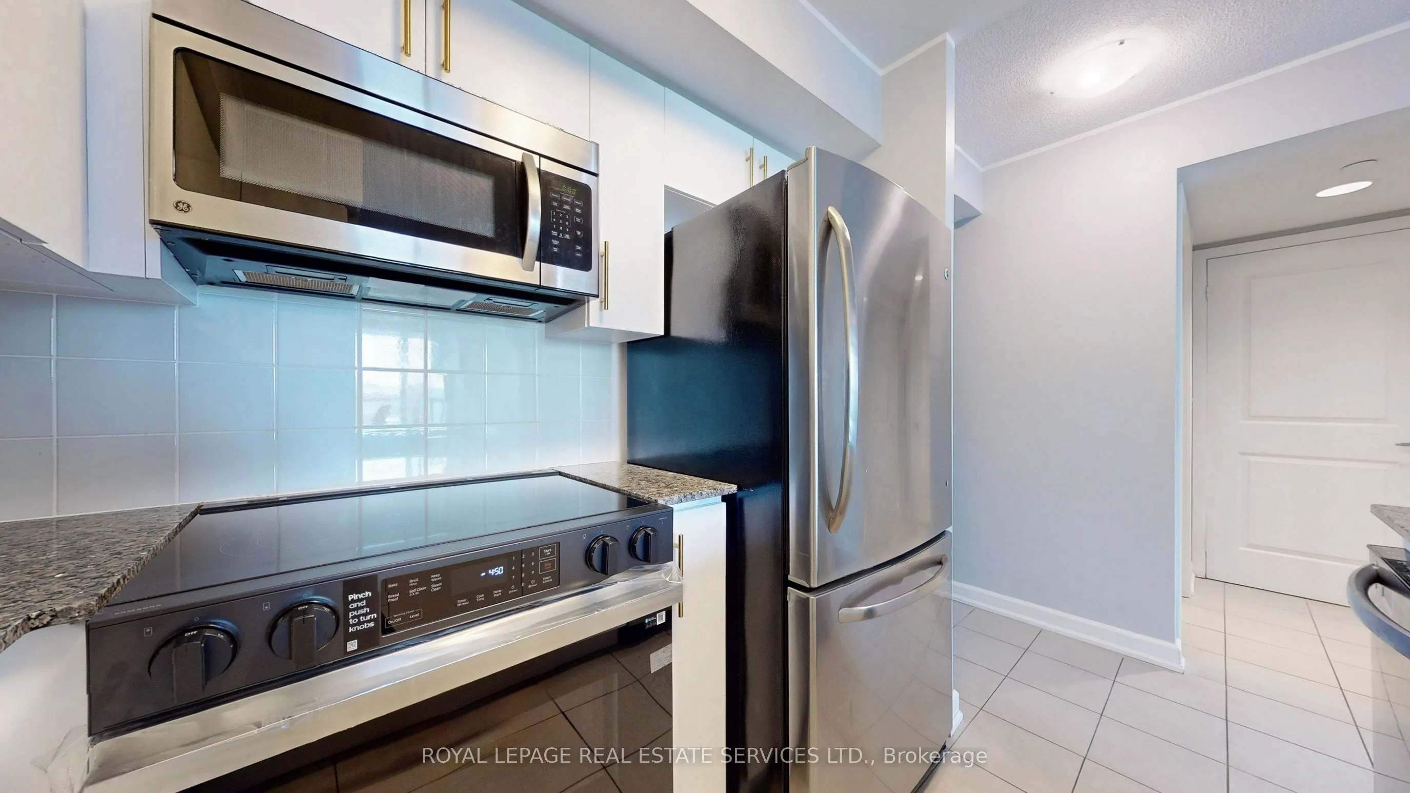 205 Sherway Gardens Road, #504