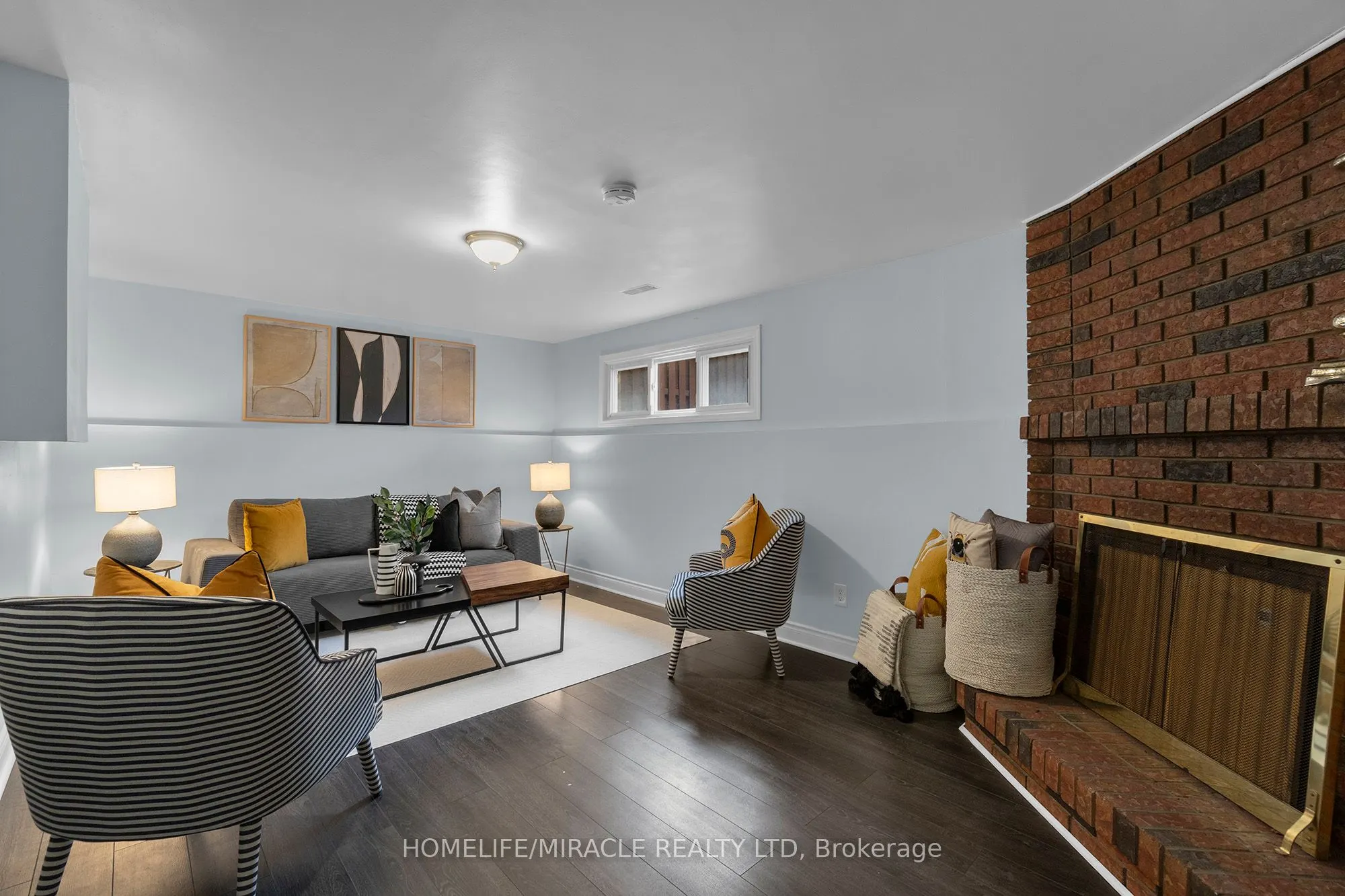 8 Franca Crescent