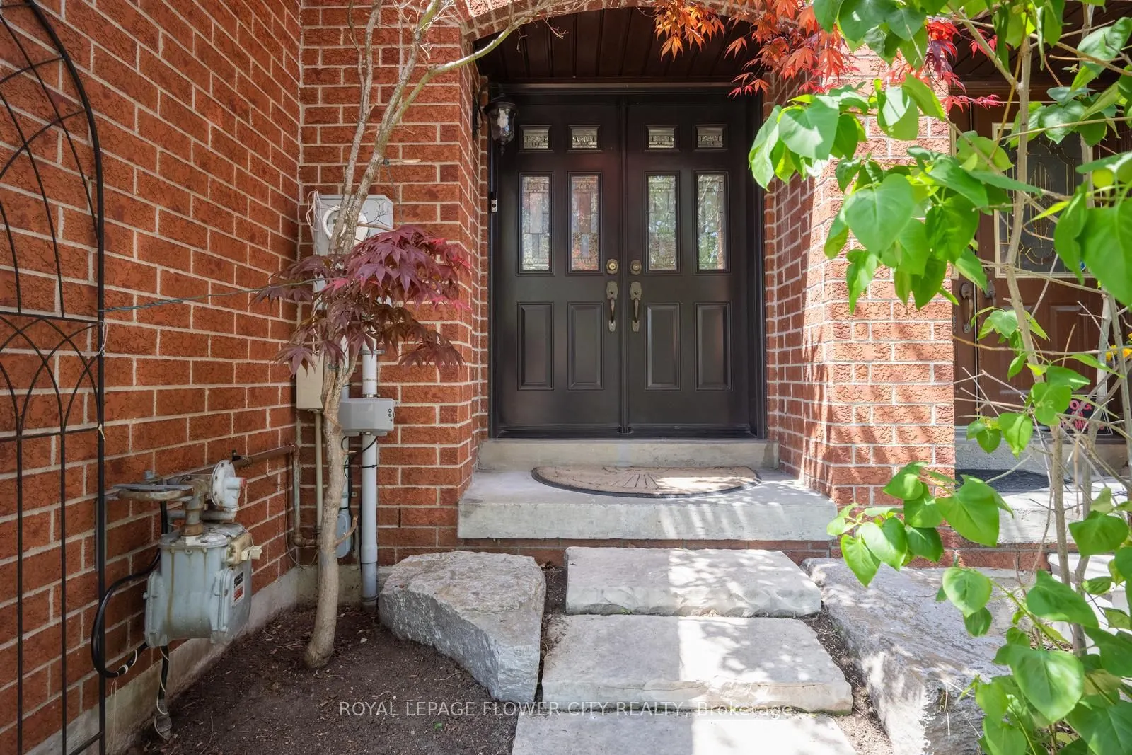 28 Cedarwood Crescent