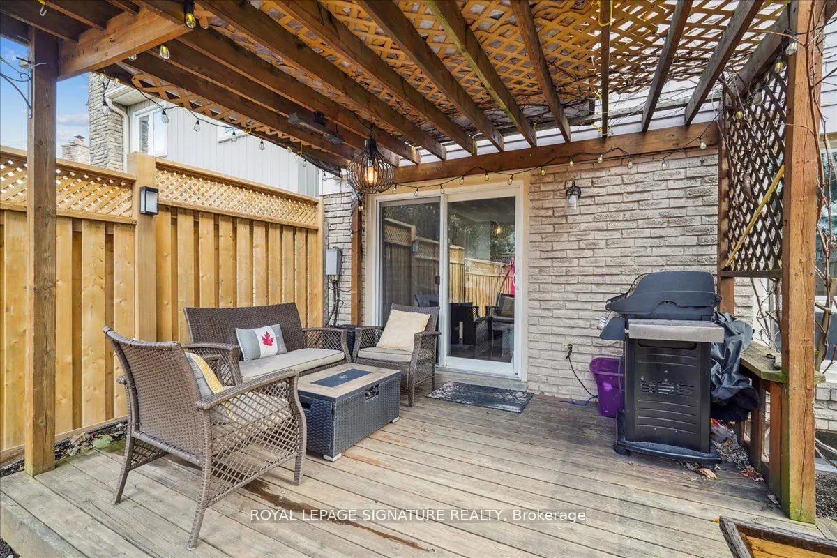 2709 Romark Mews
