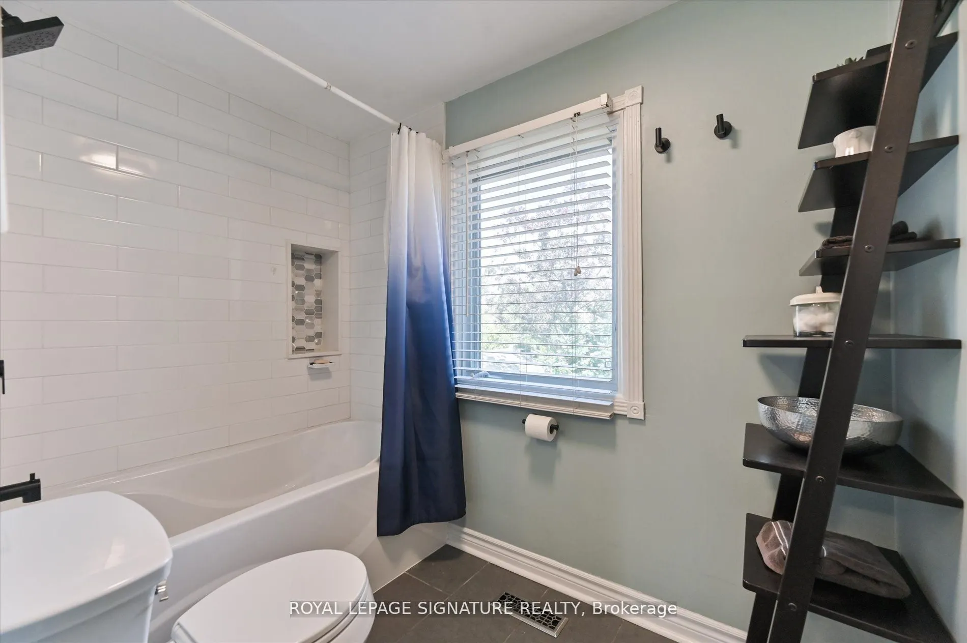 2709 Romark Mews