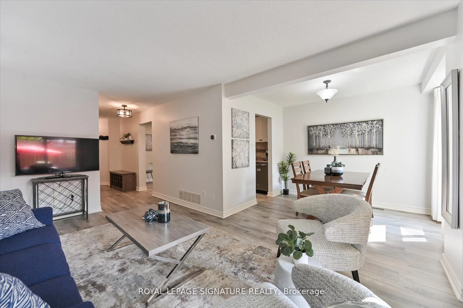 2709 Romark Mews
