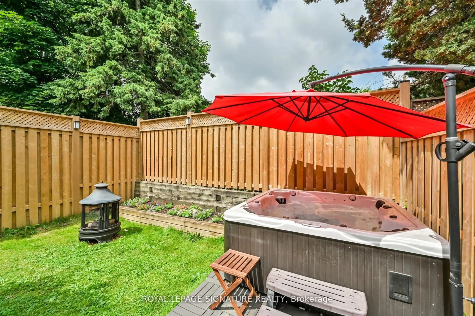 2709 Romark Mews