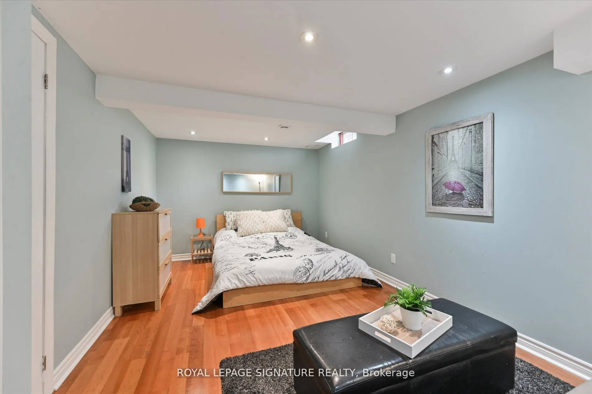 2709 Romark Mews