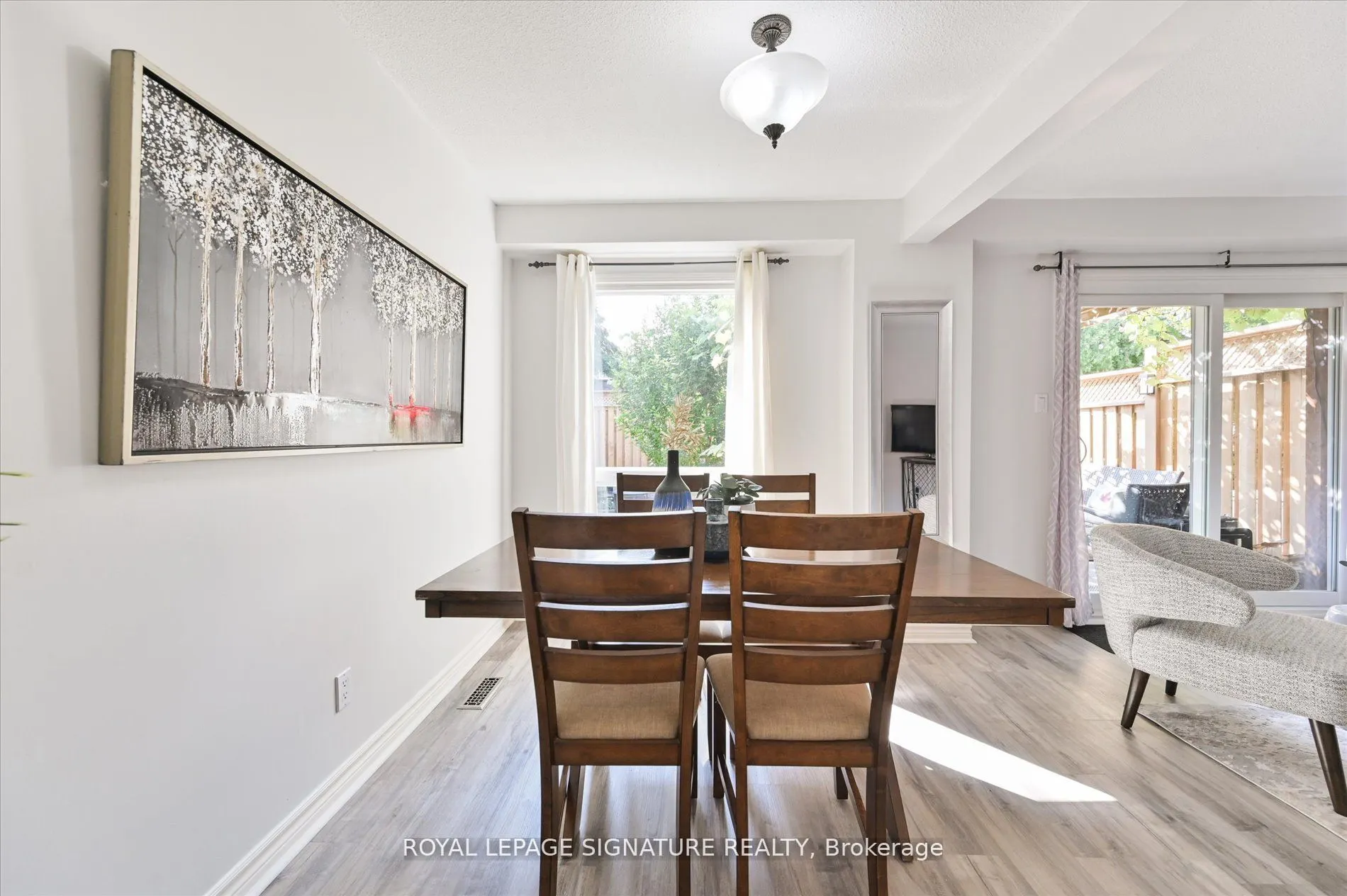 2709 Romark Mews