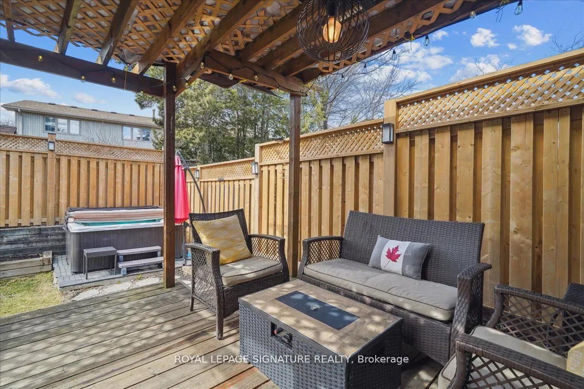 2709 Romark Mews