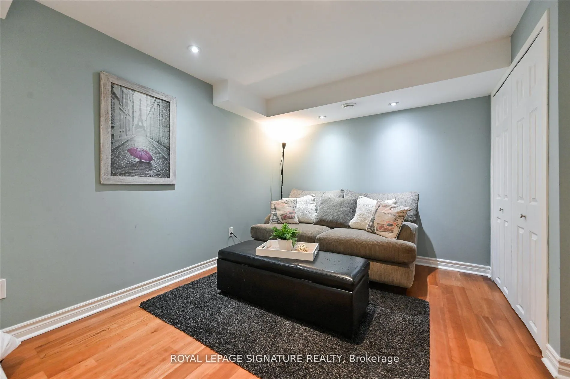 2709 Romark Mews