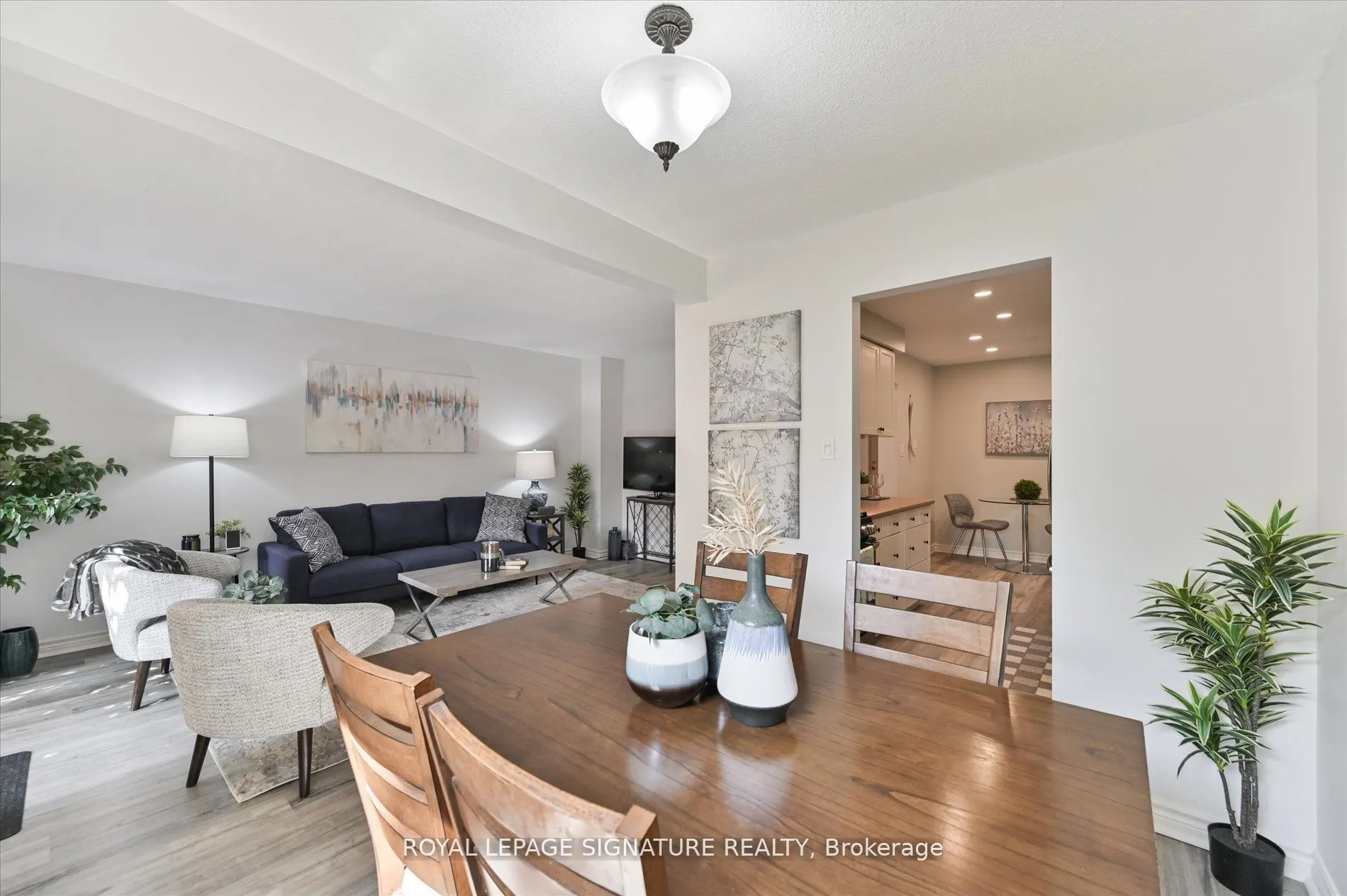 2709 Romark Mews