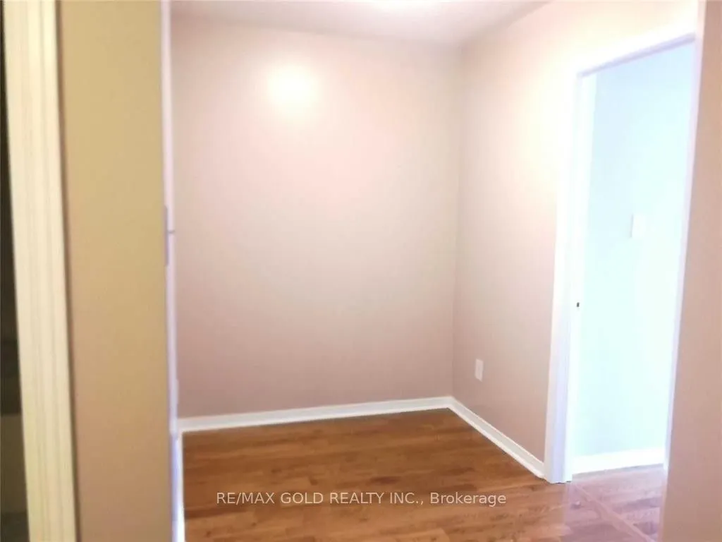 7360 Zinnia Place, #227