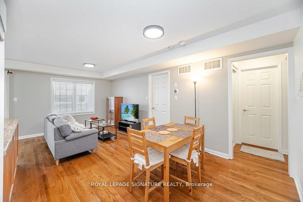613 Dundas Street, #1