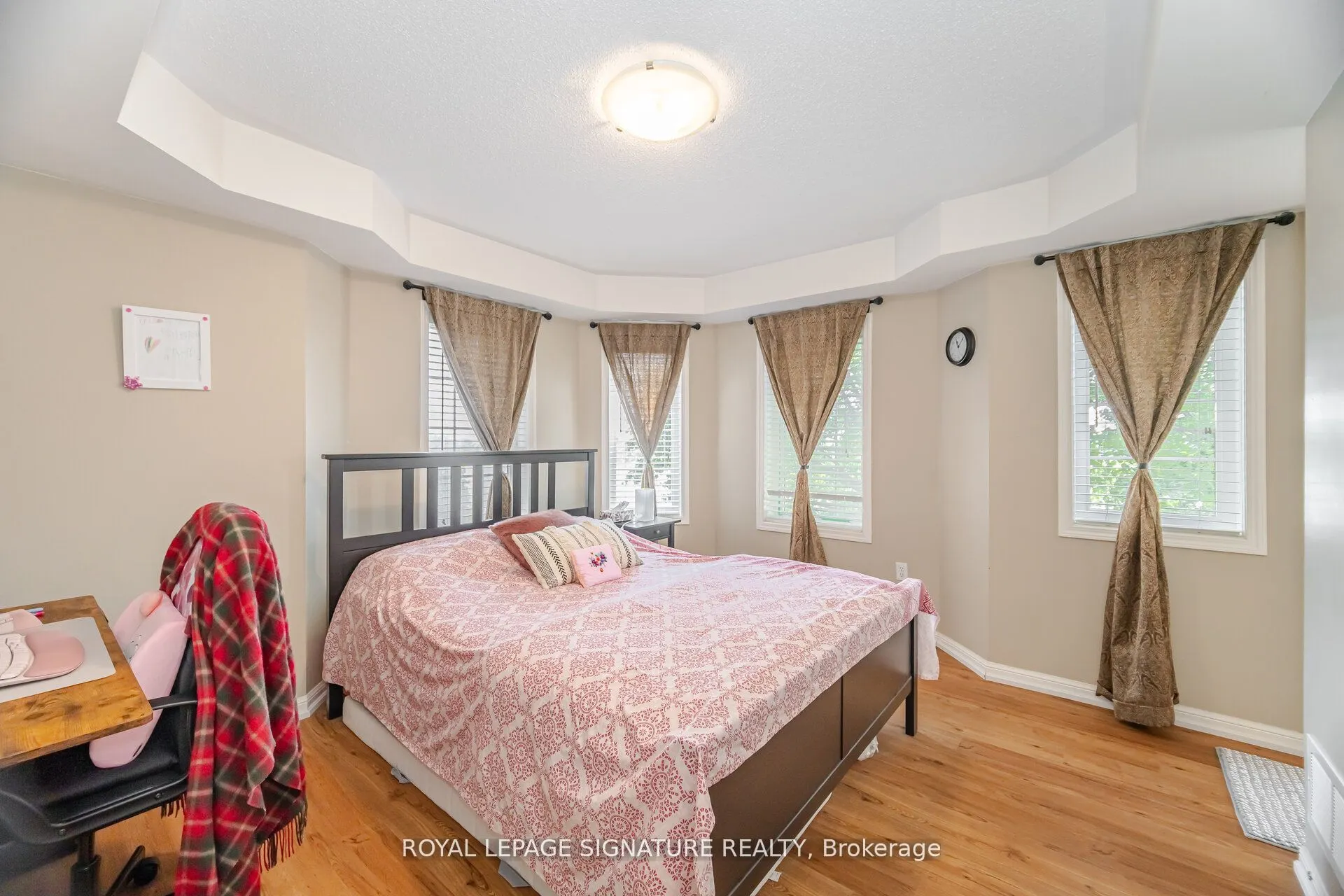 613 Dundas Street, #1