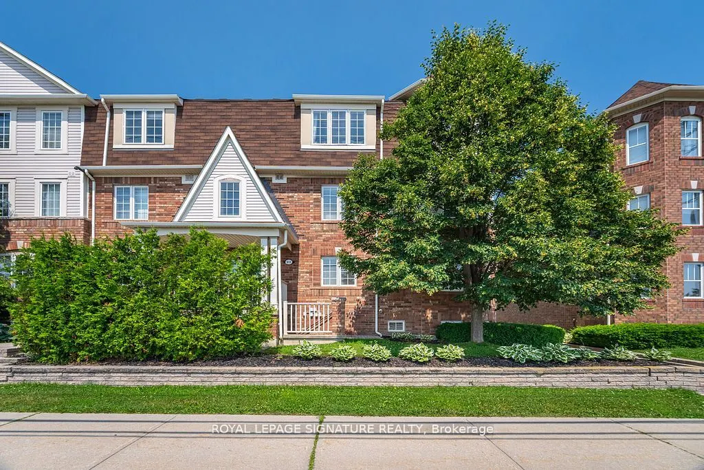 613 Dundas Street, #1