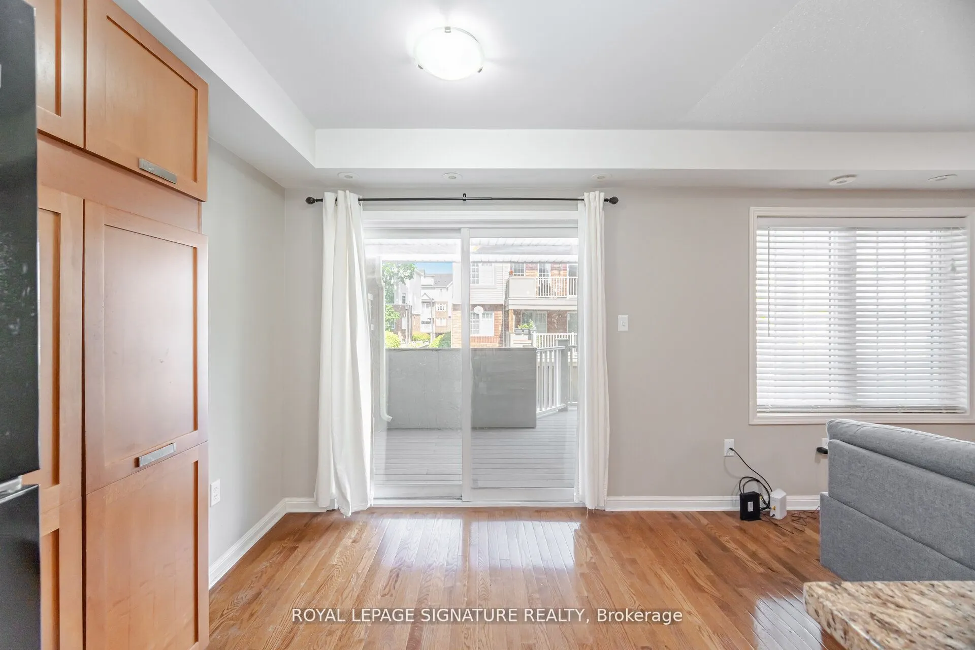 613 Dundas Street, #1