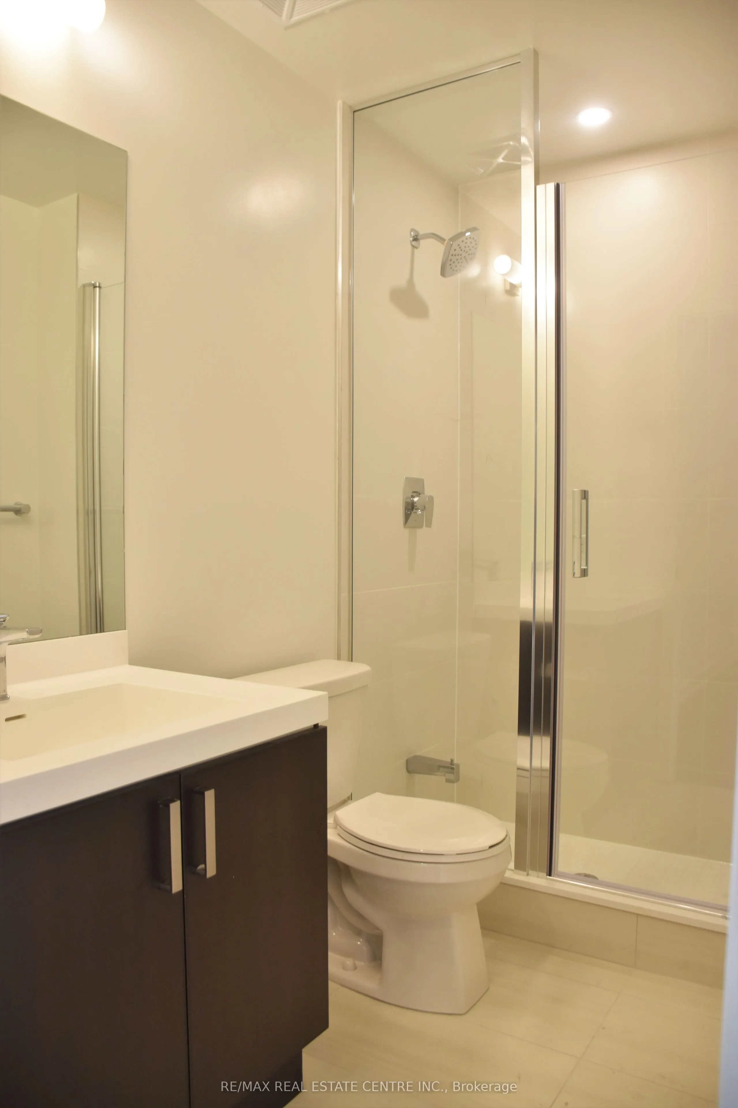 8 Nahani Way, #2318