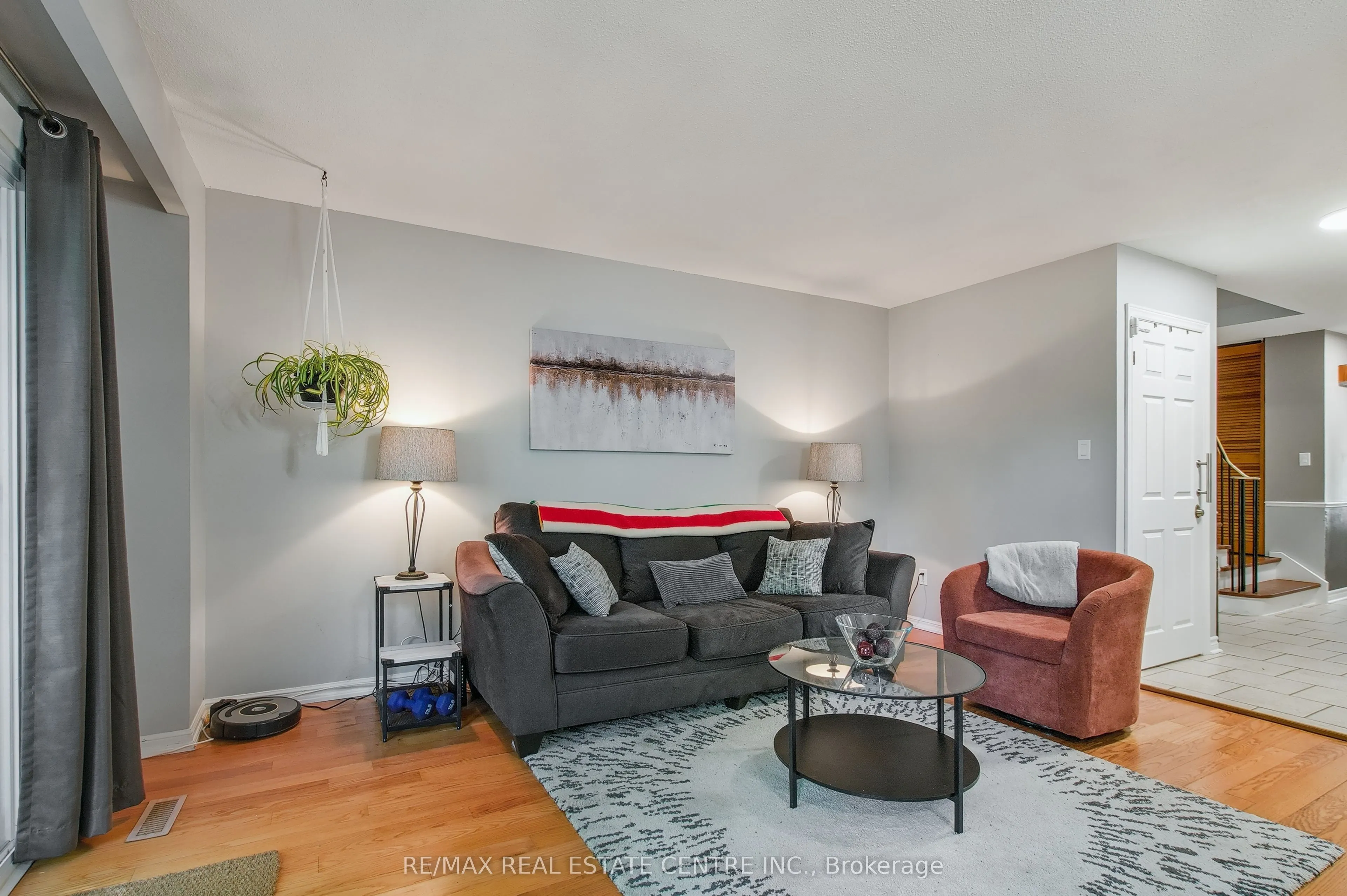 443 Ontario Street N, #443