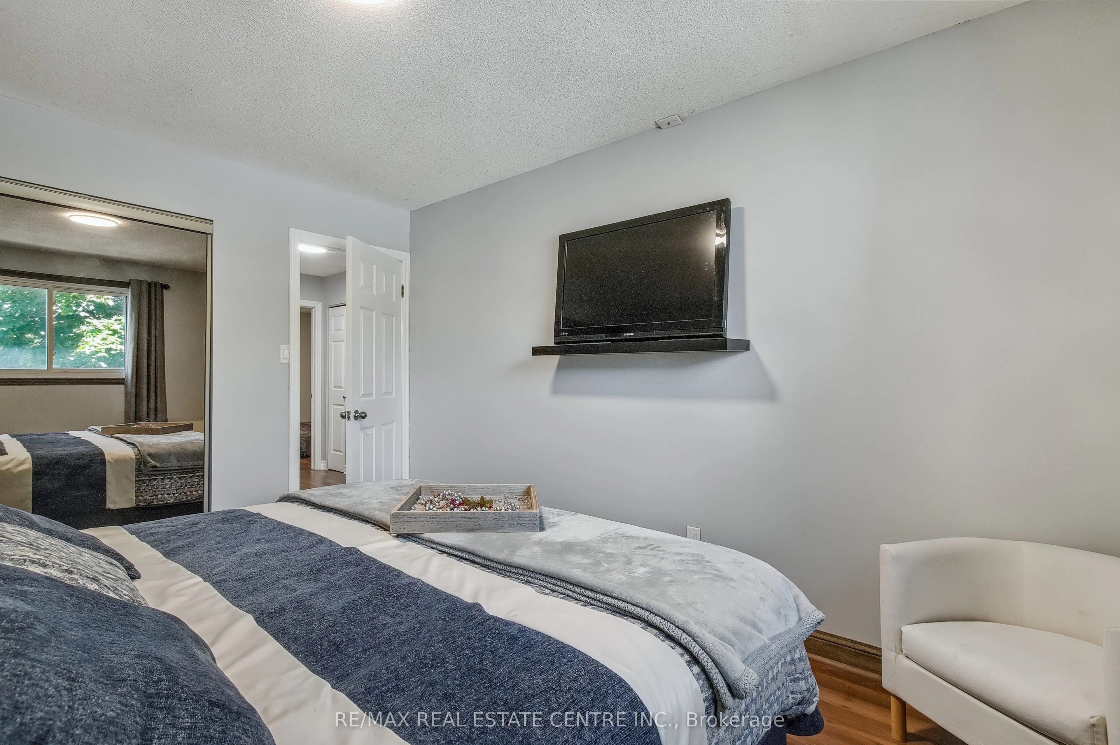 443 Ontario Street N, #443