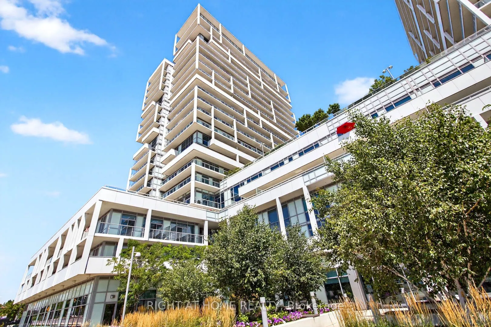 65 Speers Road, #607