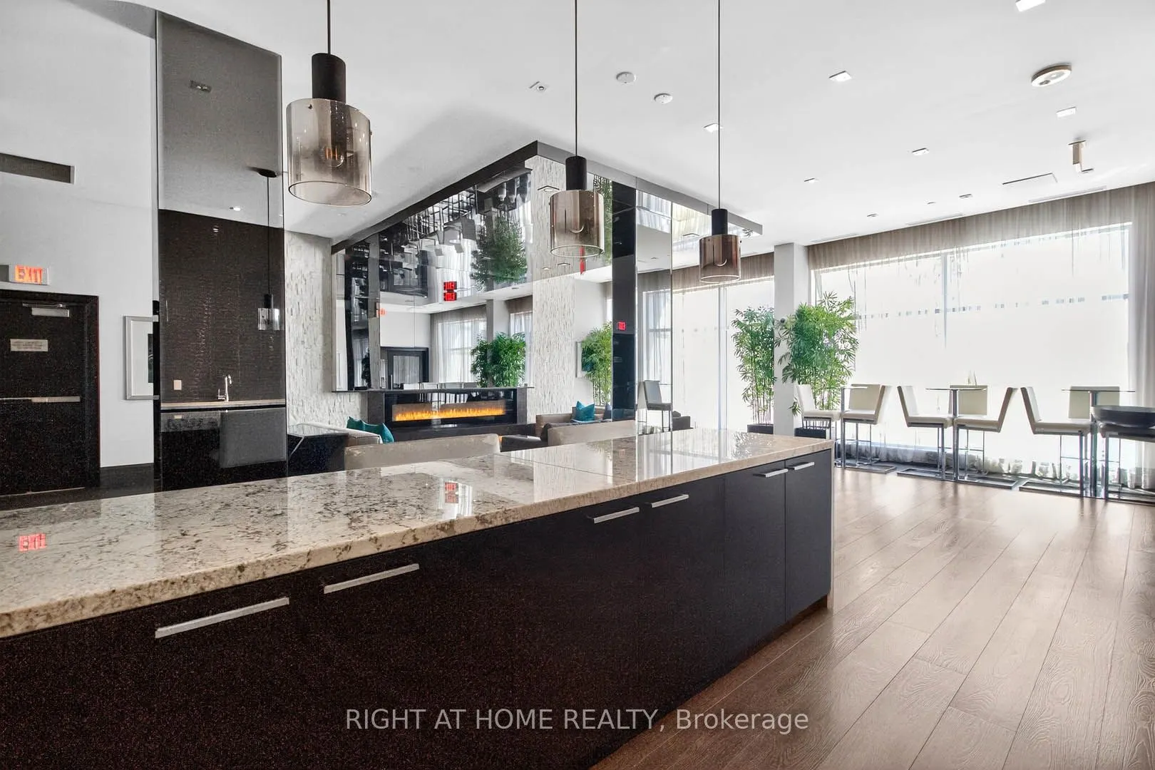 65 Speers Road, #607