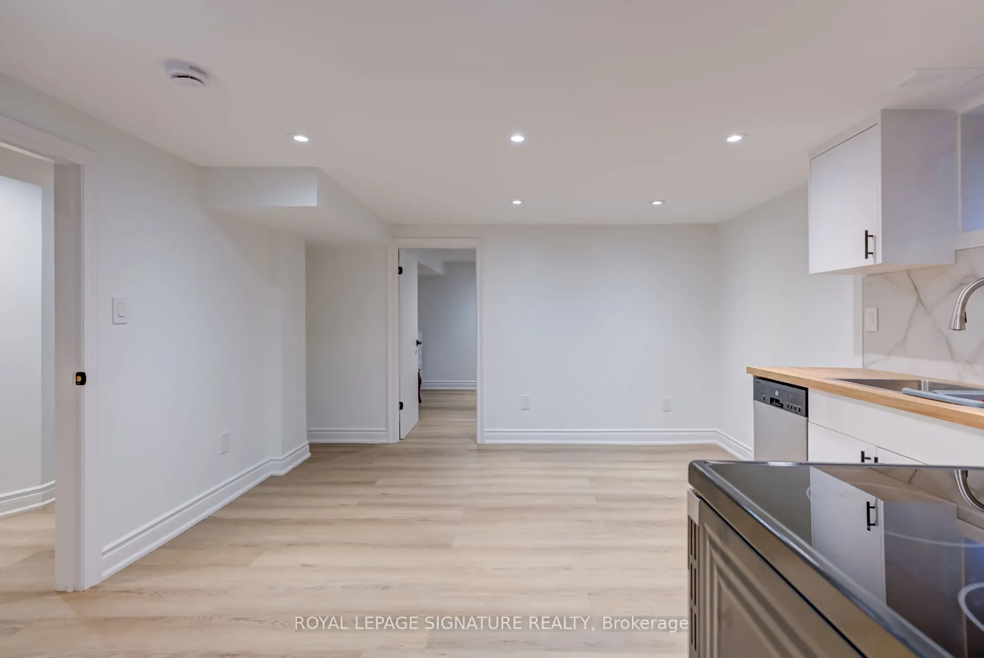 16 Treeview Drive, #Bsmt 2