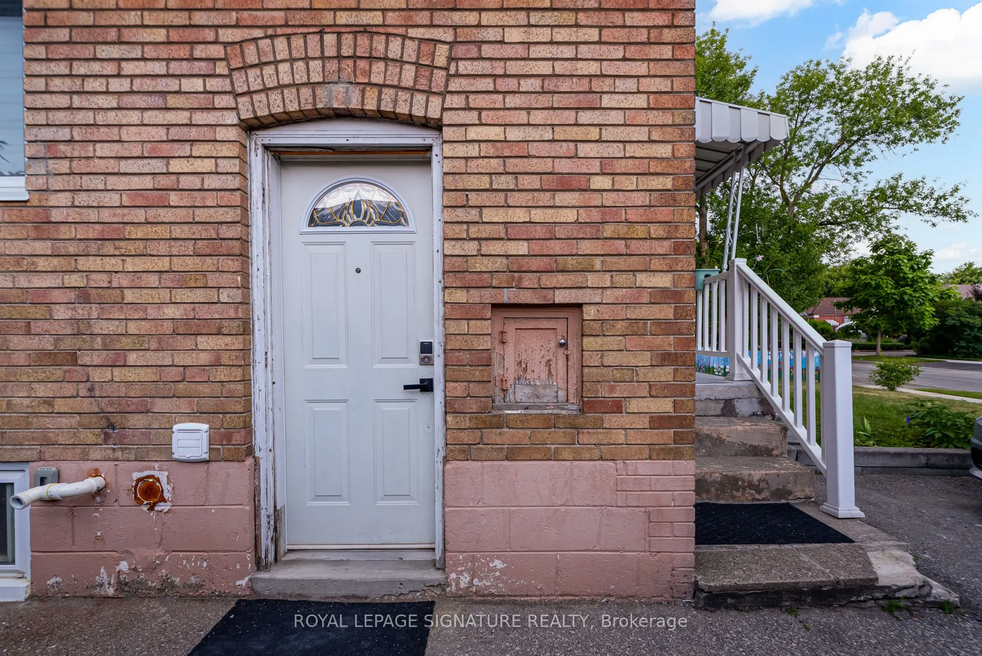16 Treeview Drive, #Bsmt 2