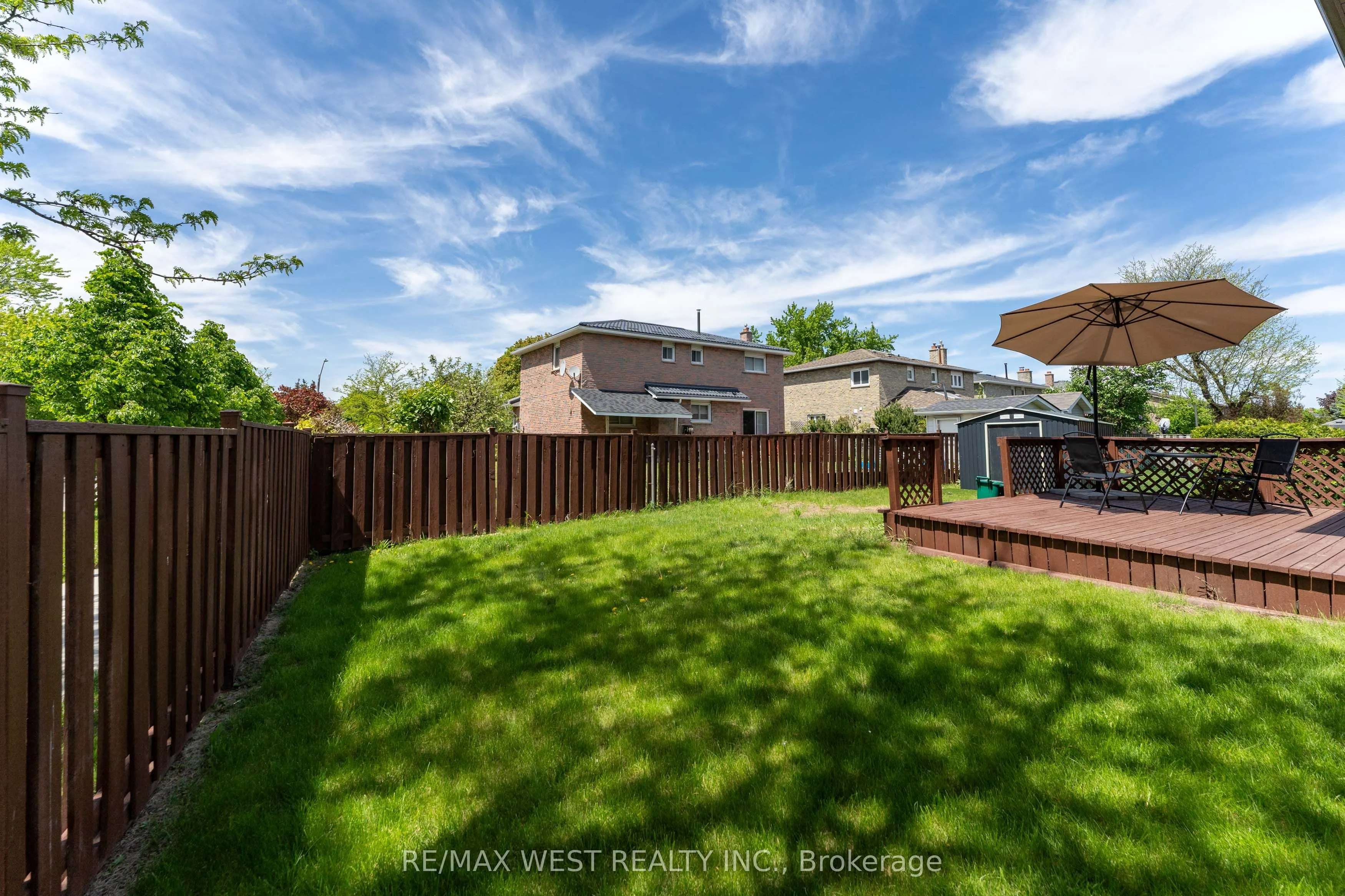 991 Mannington Lane