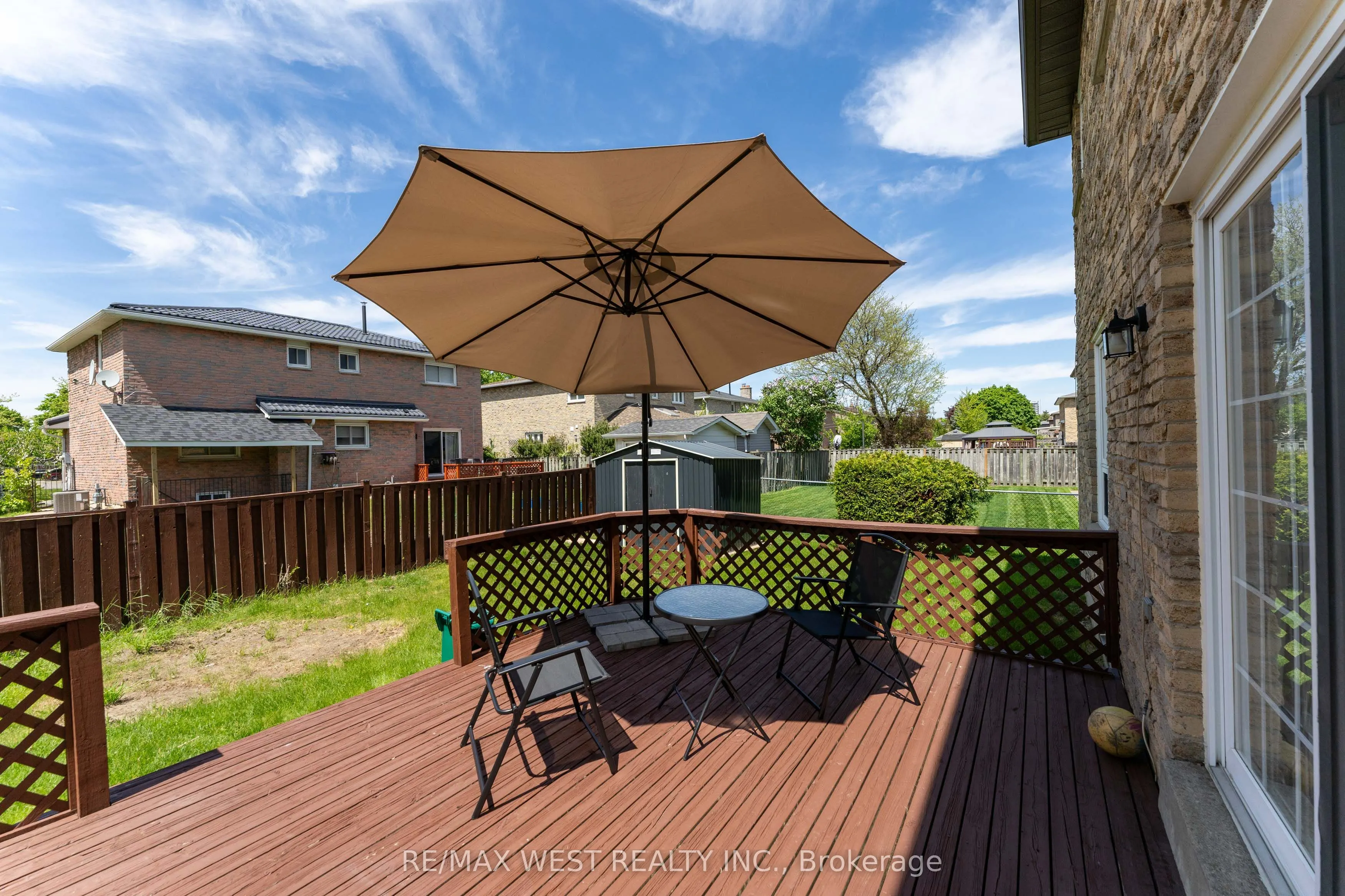 991 Mannington Lane