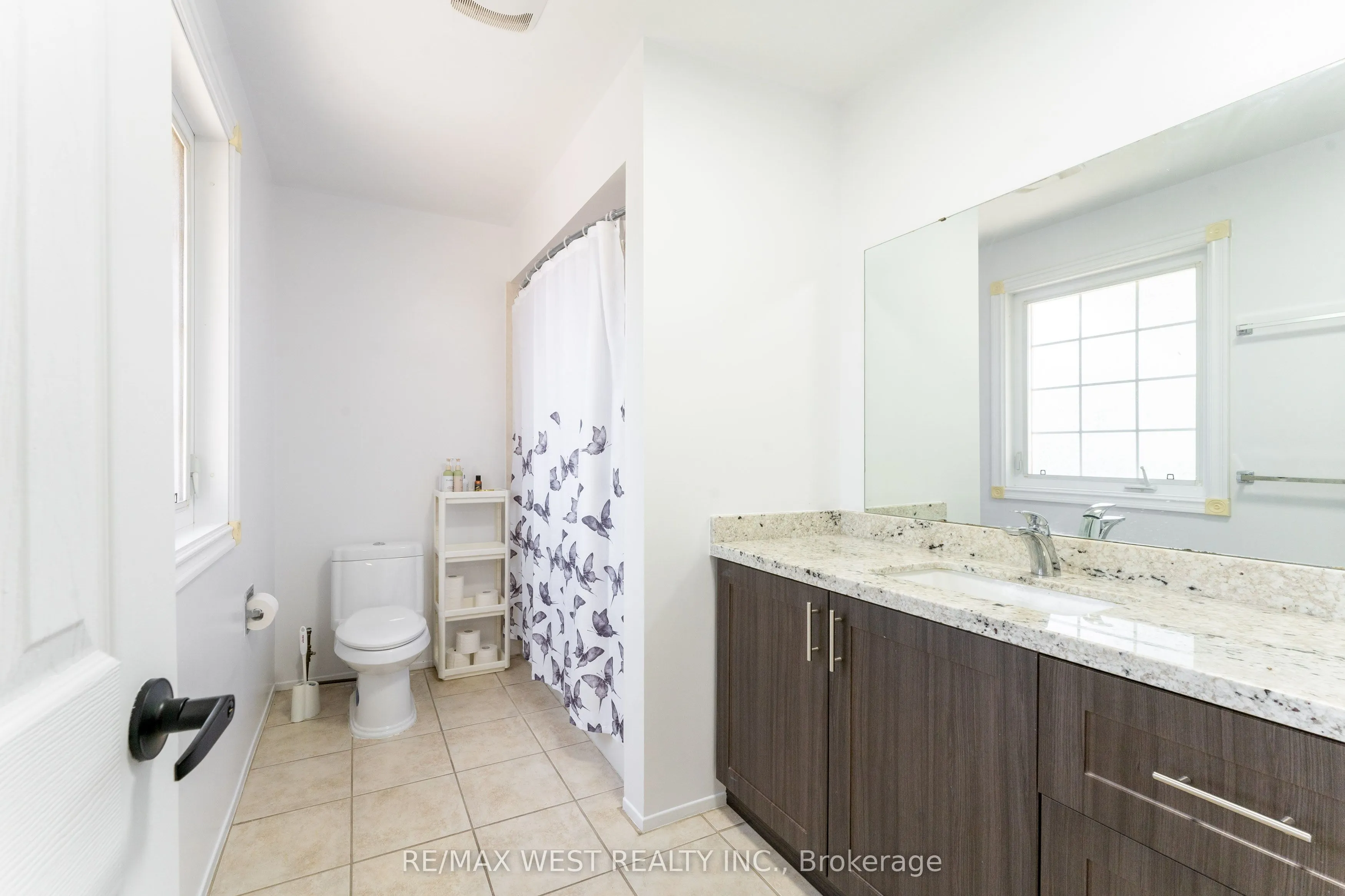 991 Mannington Lane