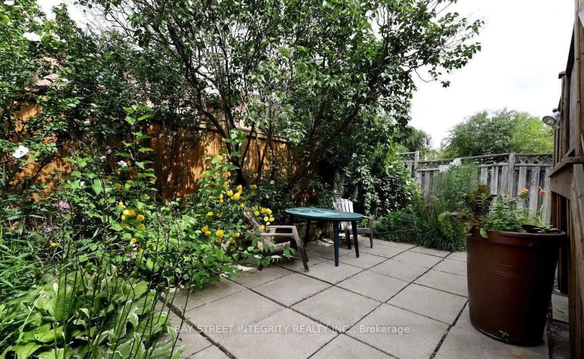 4145 Quaker Hill Drive, #2