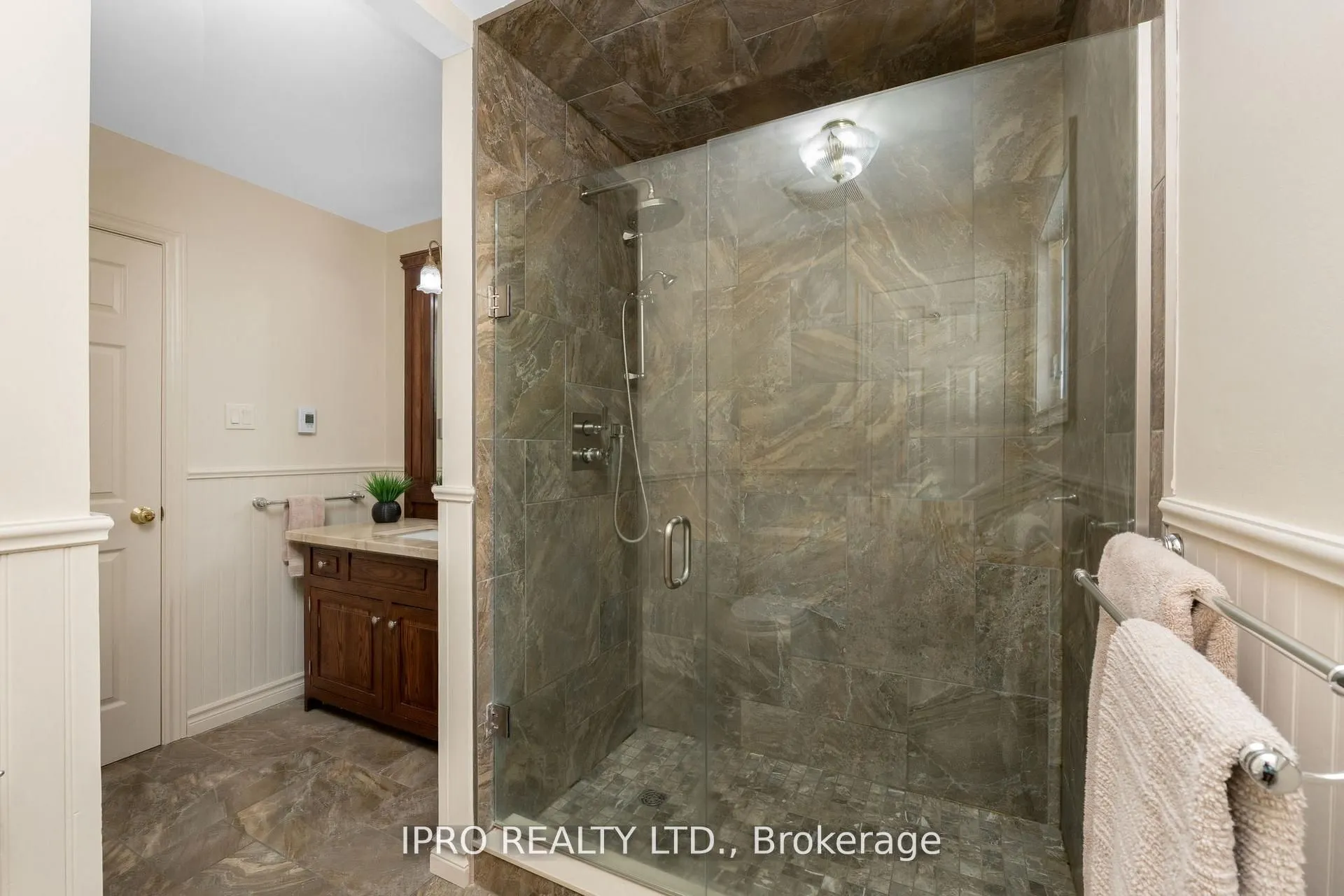 25 Orsi Road