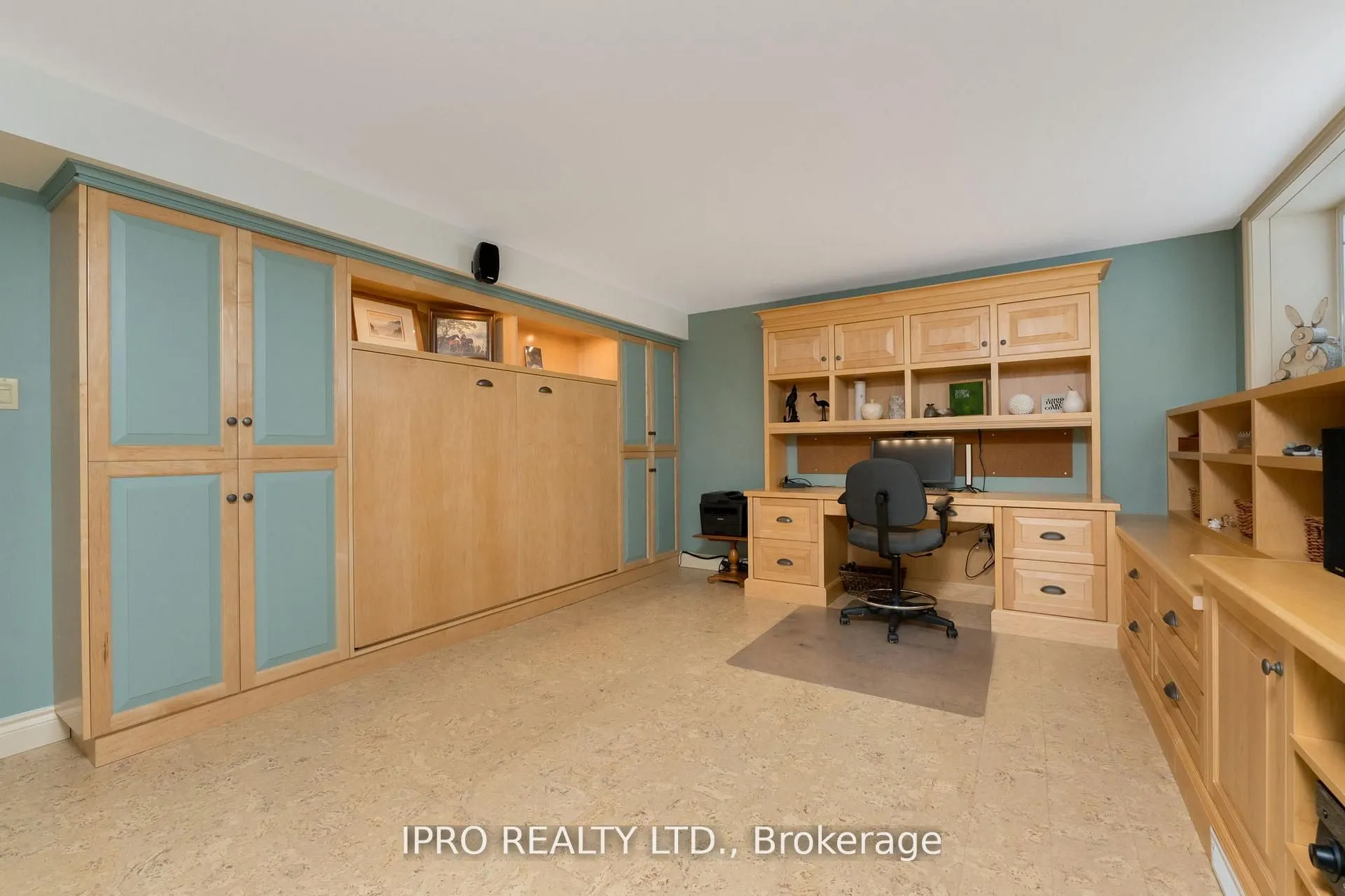 25 Orsi Road