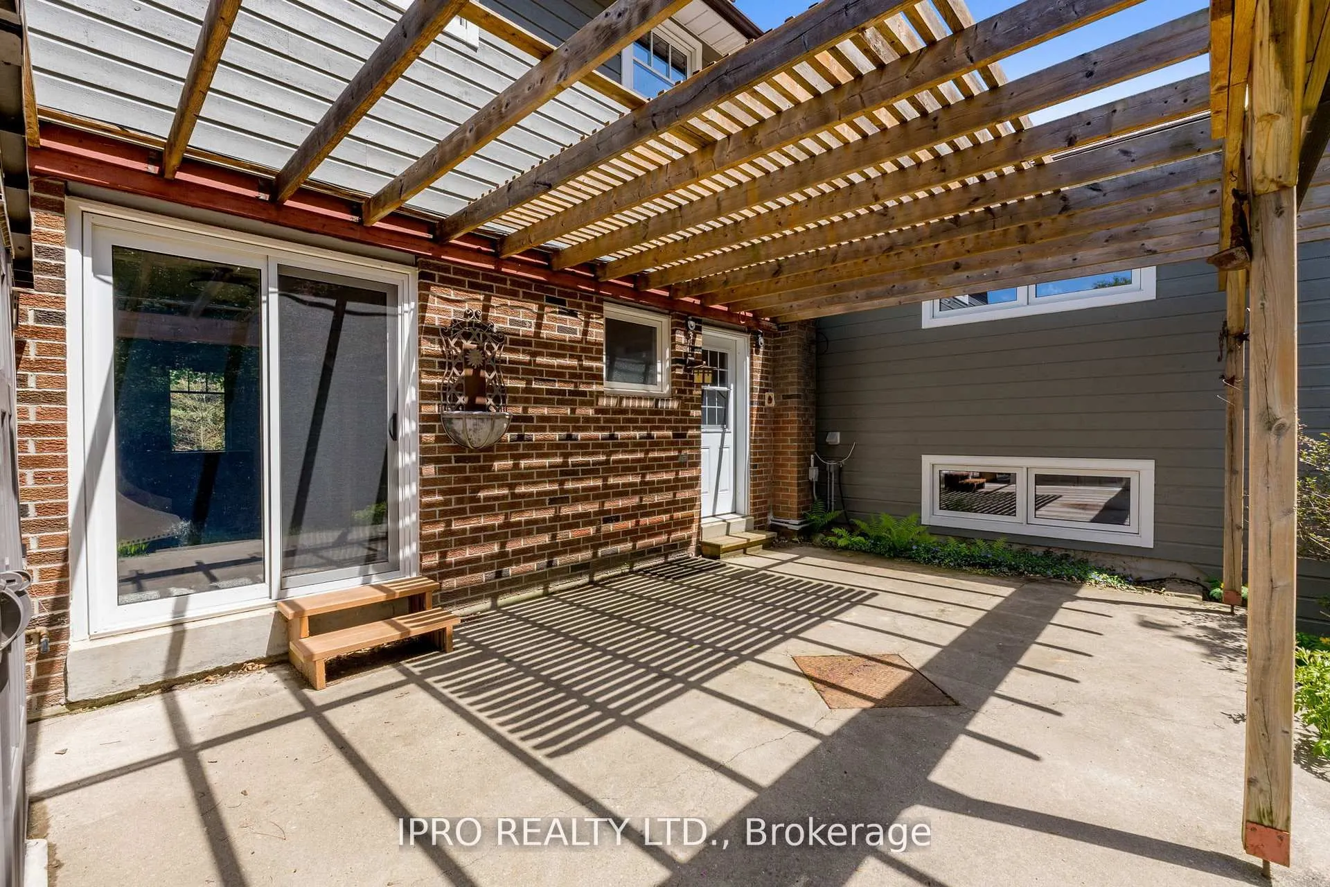 25 Orsi Road