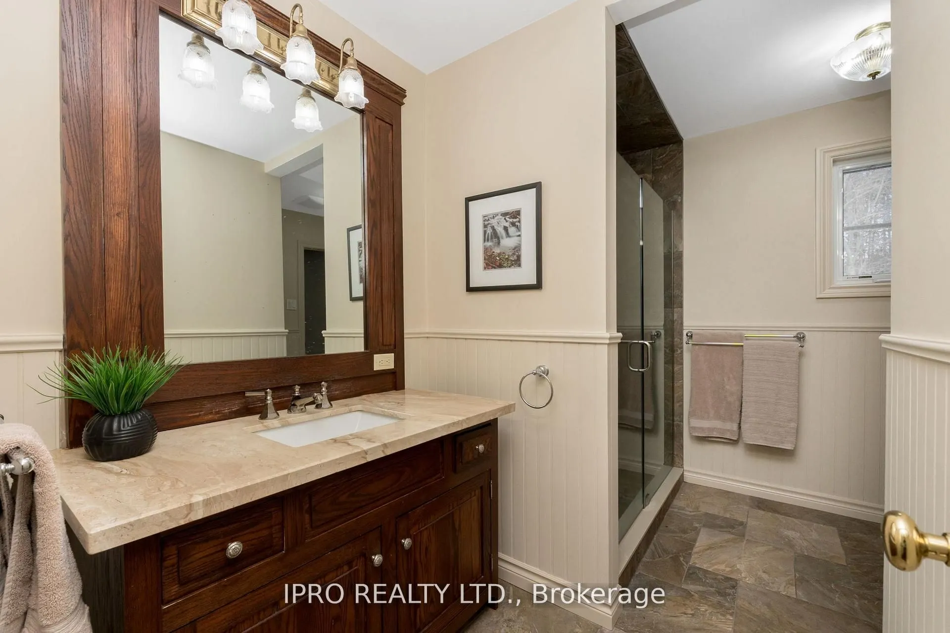 25 Orsi Road