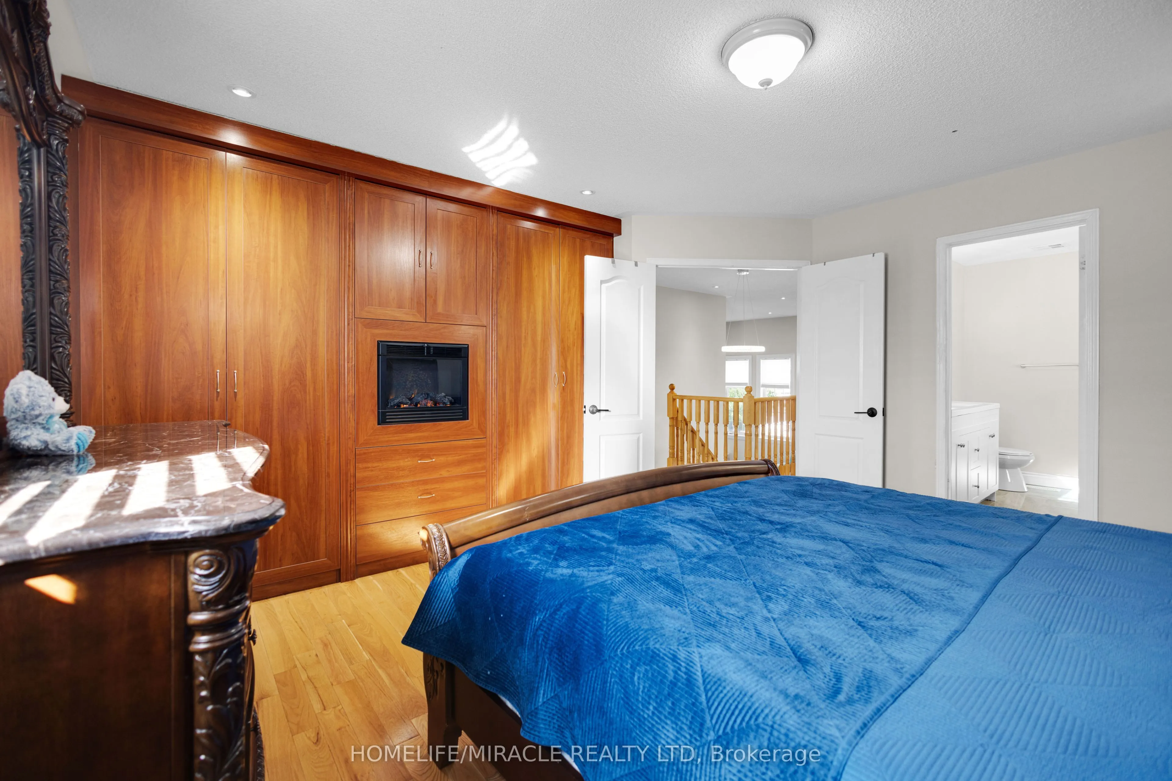 49 Sedgewick Circle