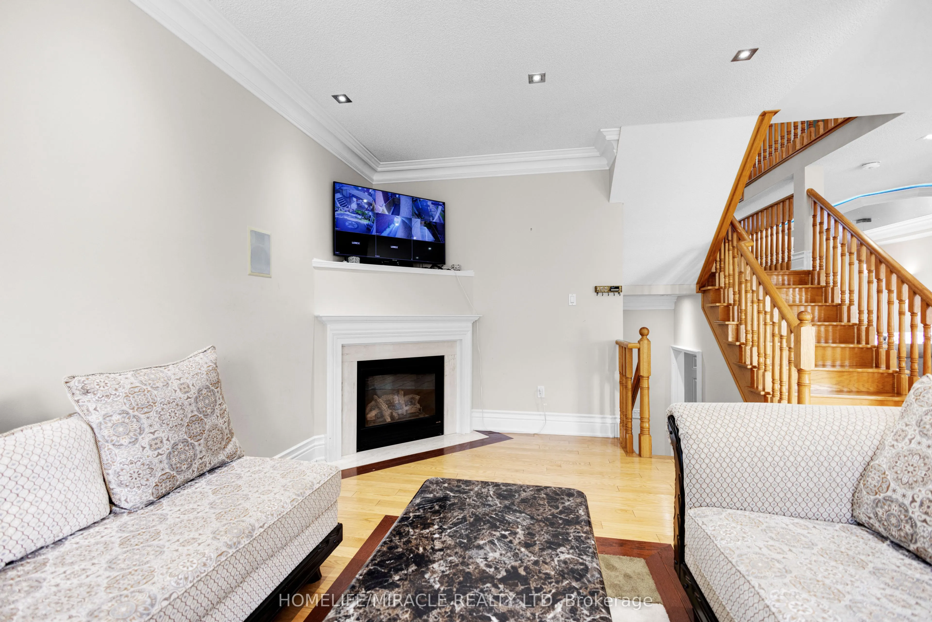 49 Sedgewick Circle