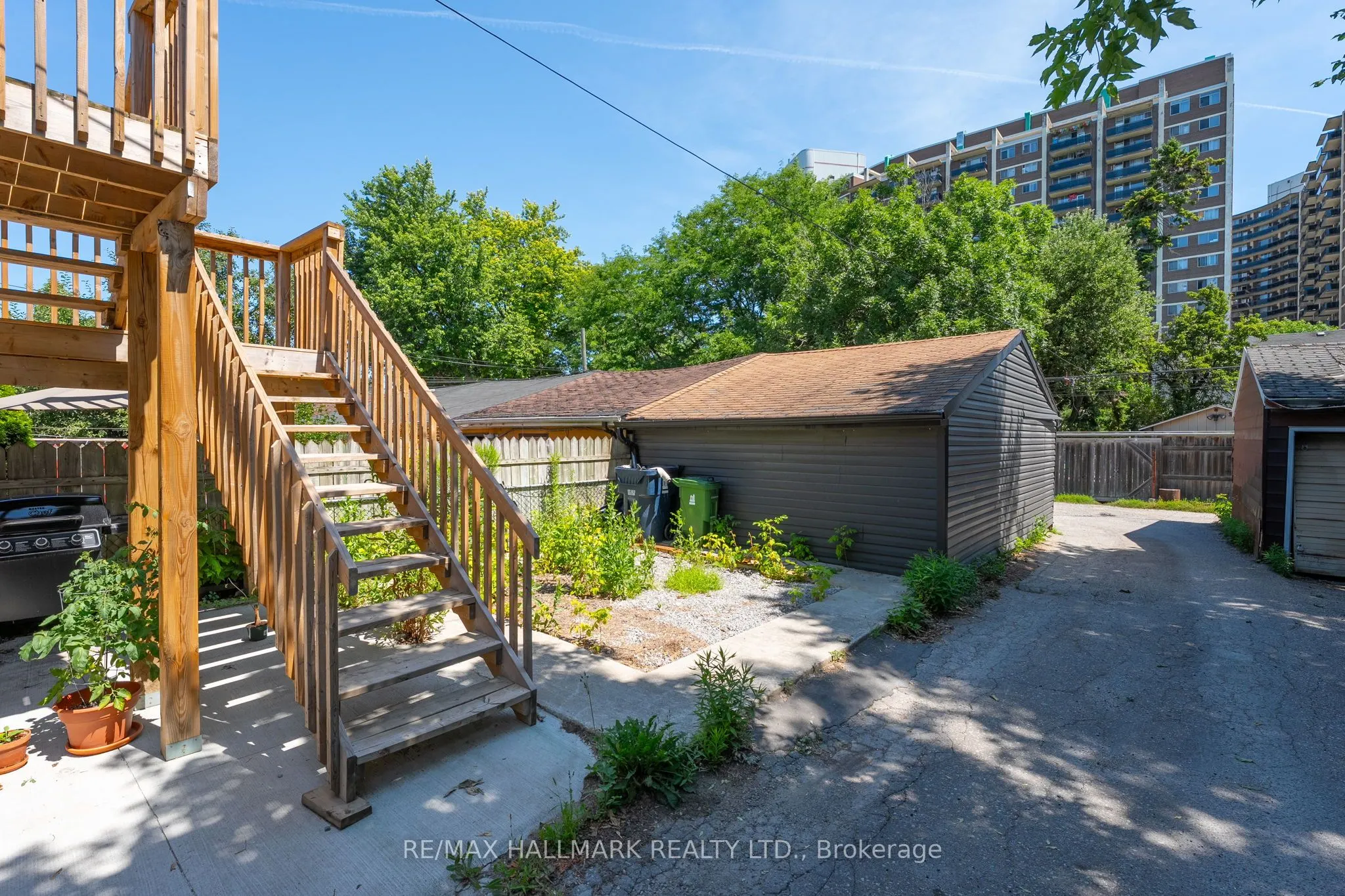 123 Lansdowne Avenue