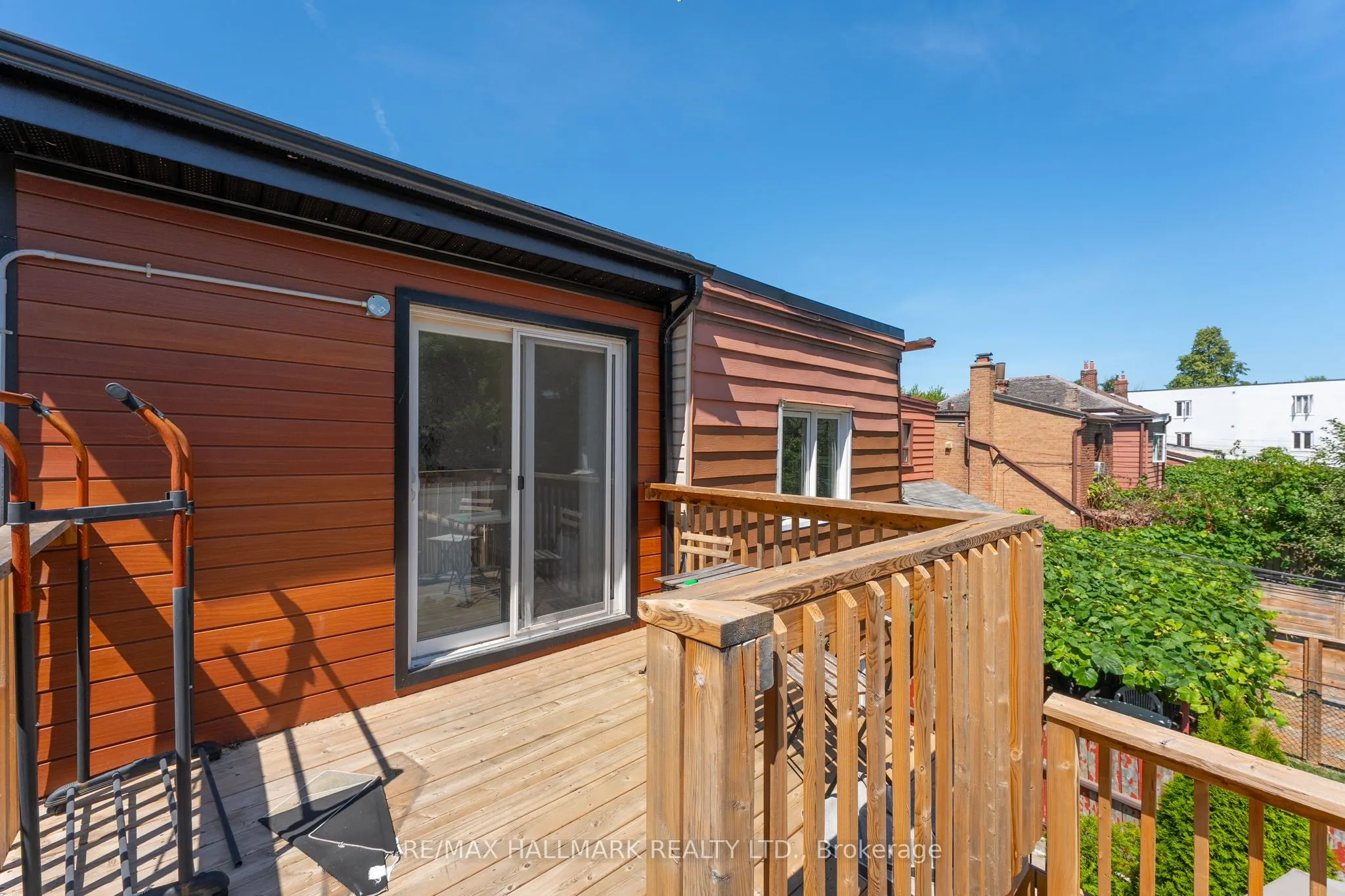 123 Lansdowne Avenue