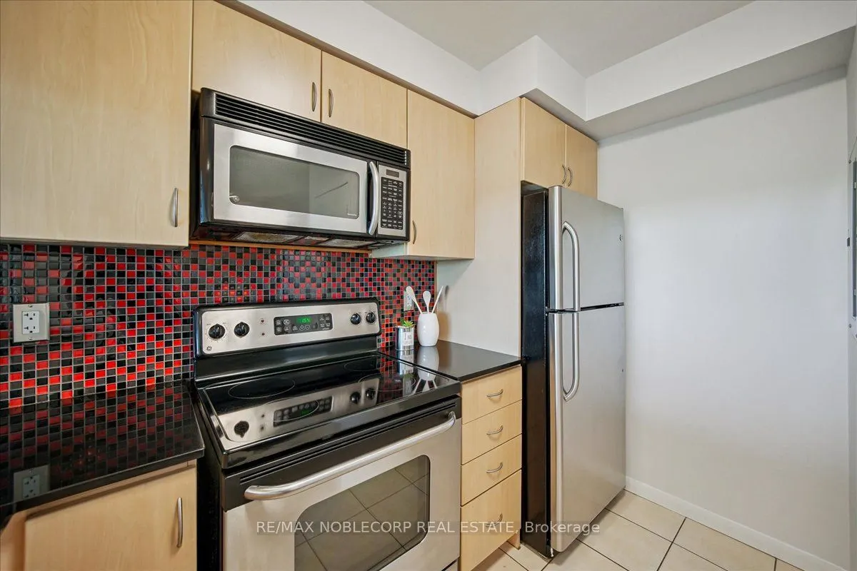 185 Legion Road, #1403